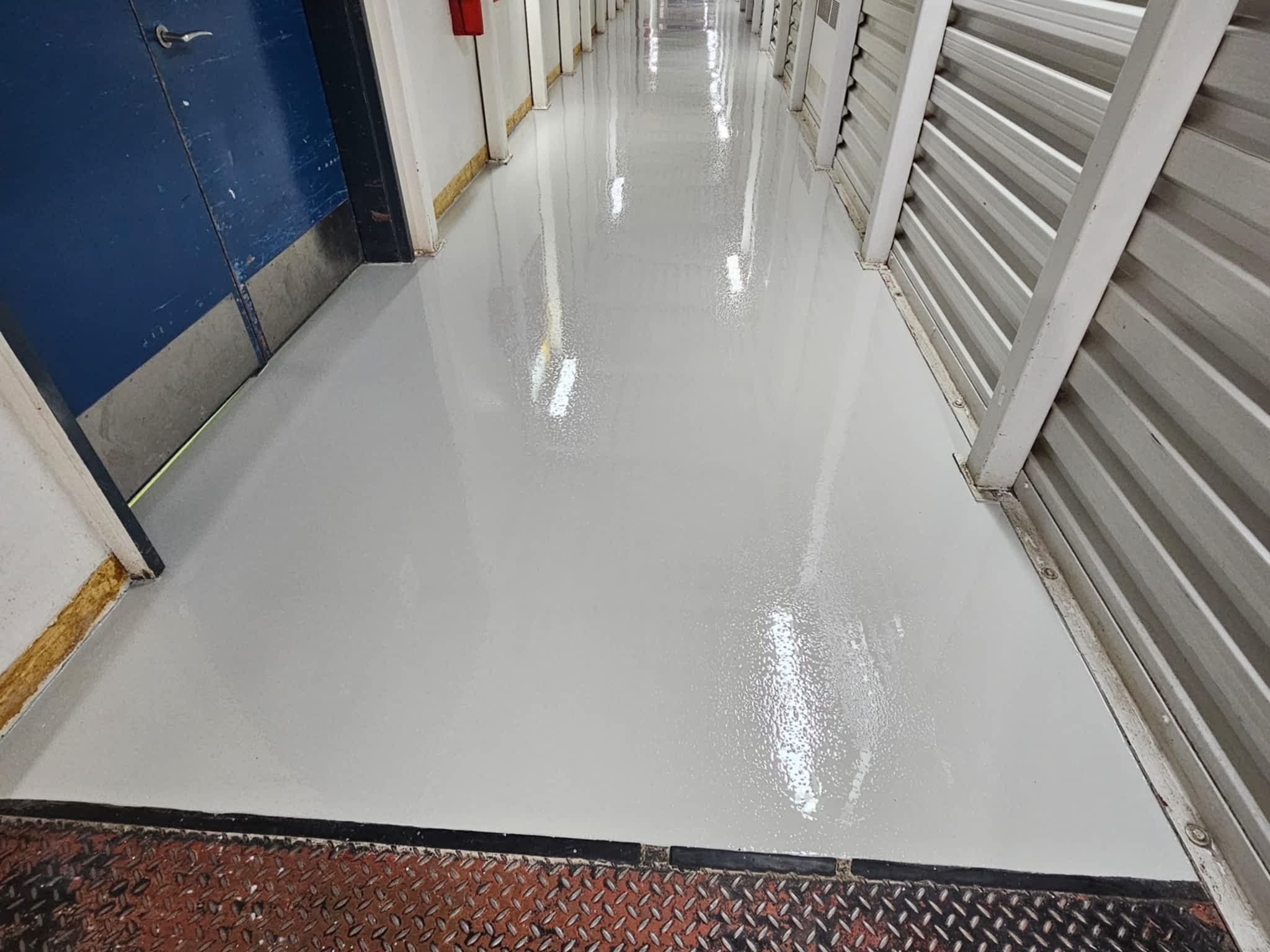 photo Finition Époxy Philippe Rioux | Plancher Époxy