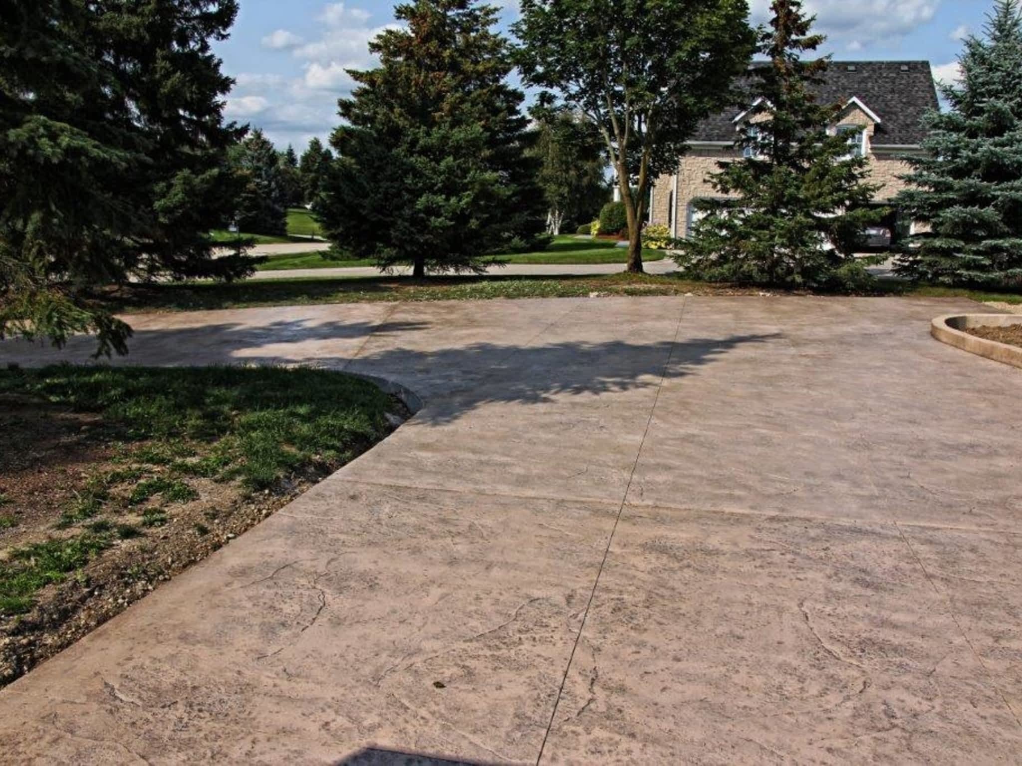 photo CFJ Paving Ltd