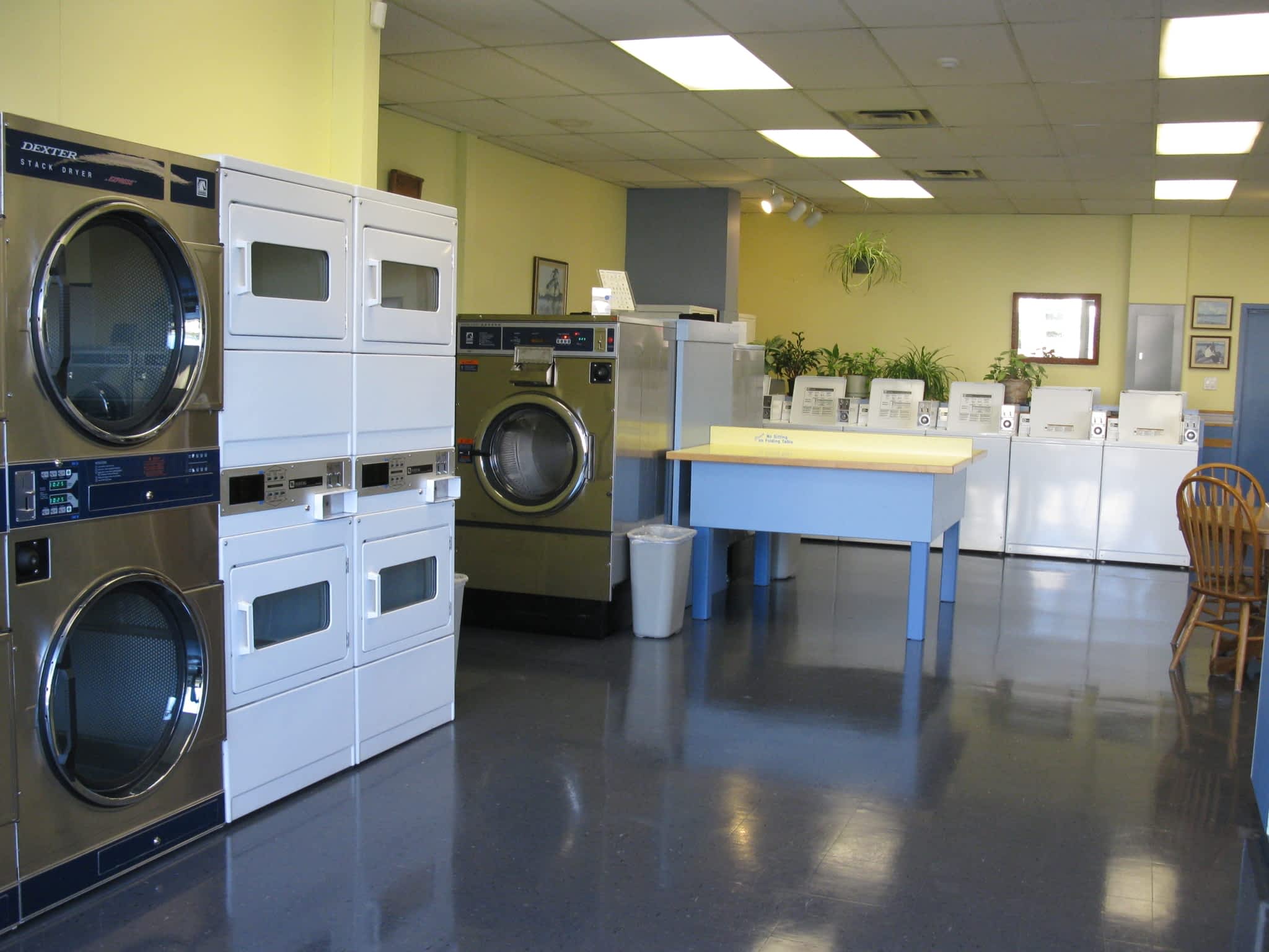 photo Scrubby's Laundromat