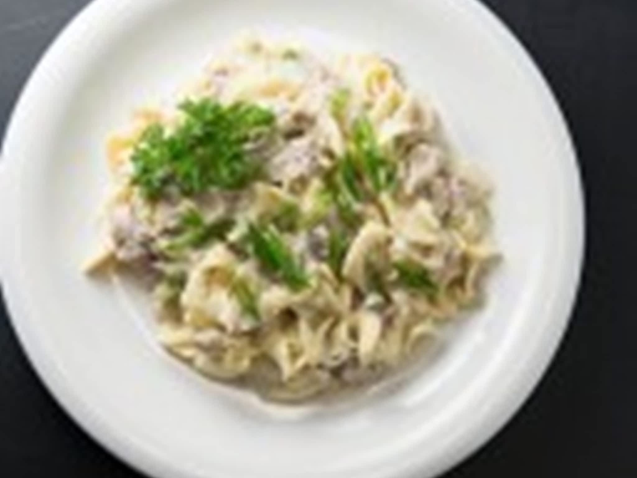 photo Mae's Elite Foods & Catering Inc