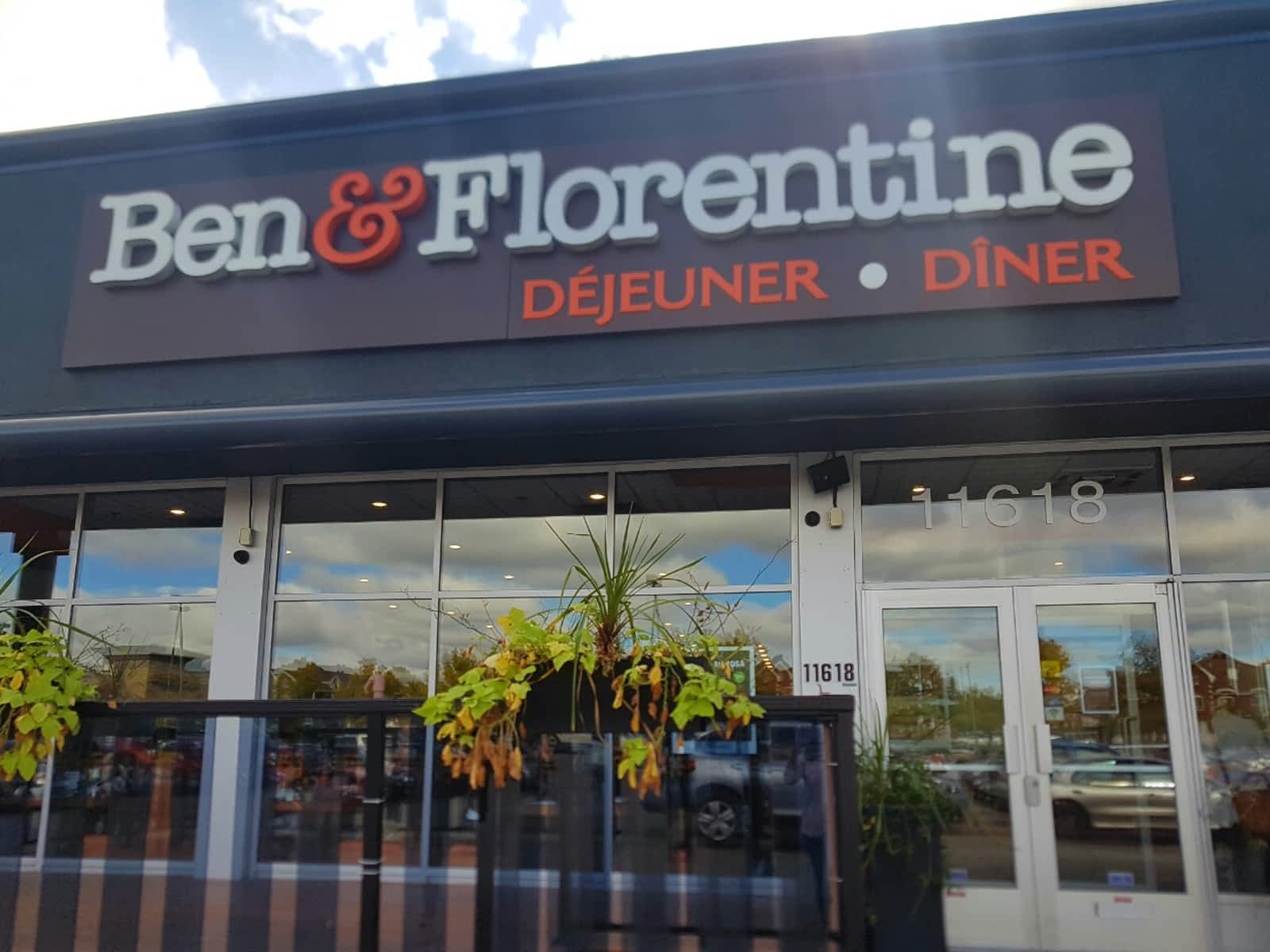 94264652 Québec Inc. Opening Hours 11618 Boul De Salaberry