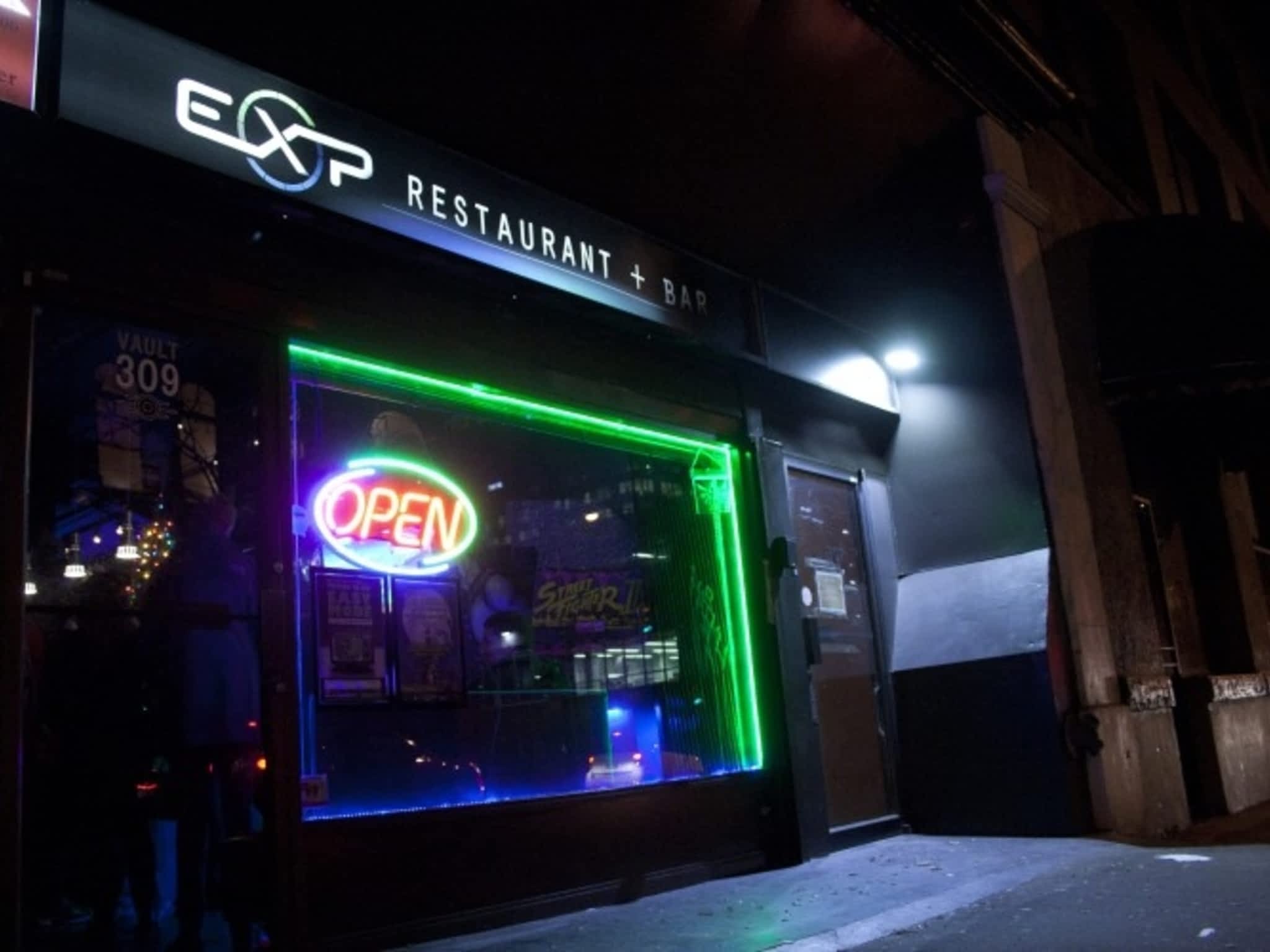 photo EXP Restaurant & Bar