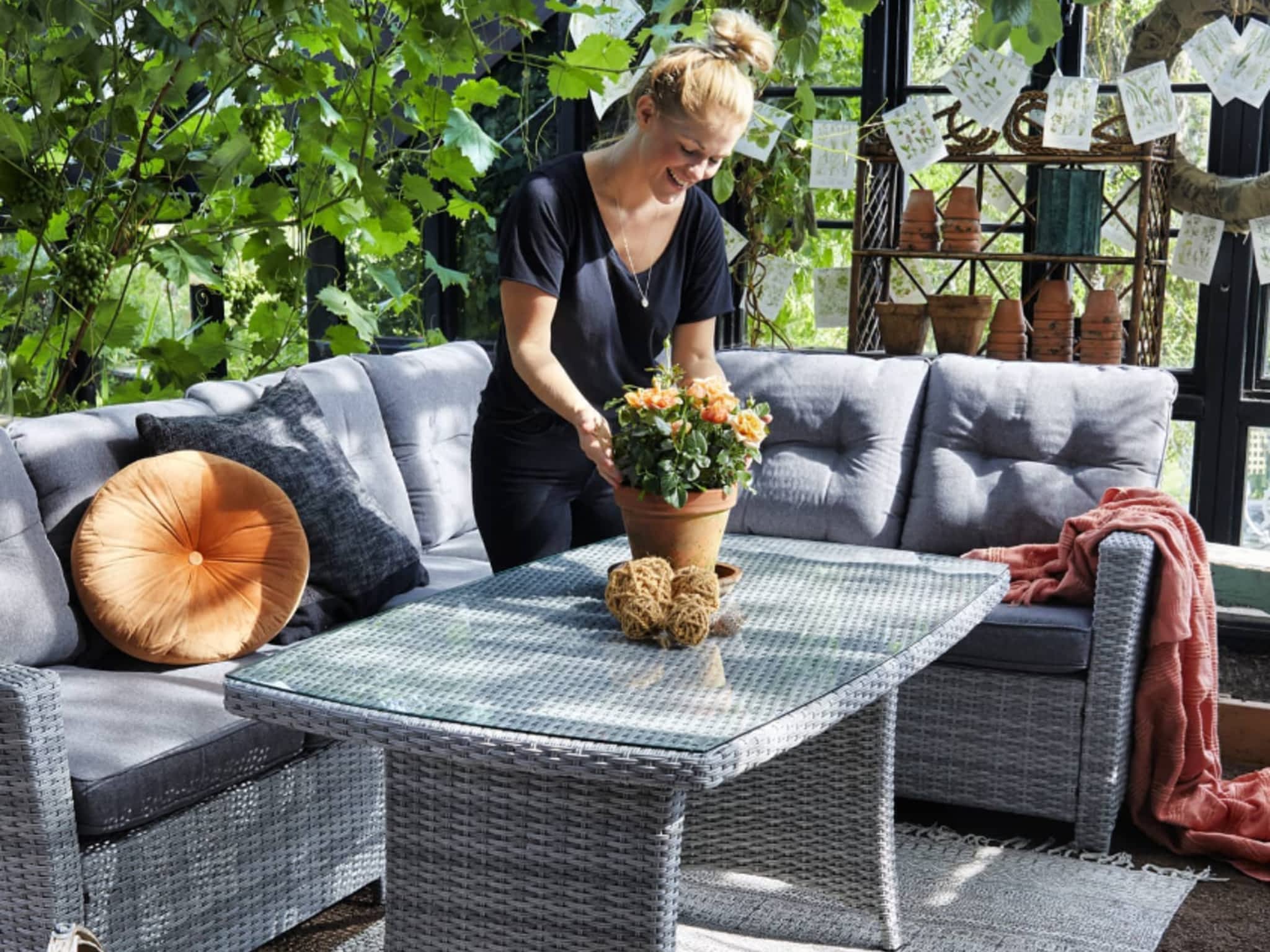 photo Pratt's Lawn Care & Landscapes