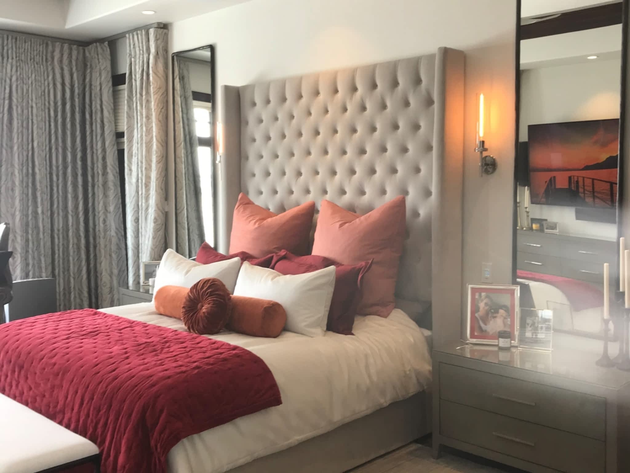 photo Interiors By T