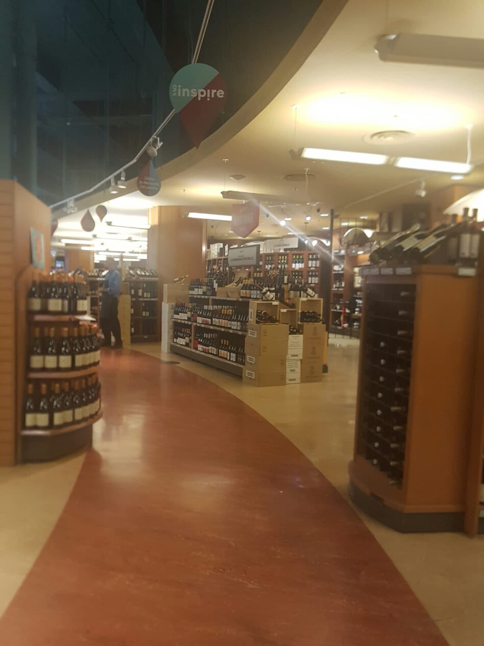 SAQ Sélection Horaire d'ouverture 440, boul de Maisonneuve O