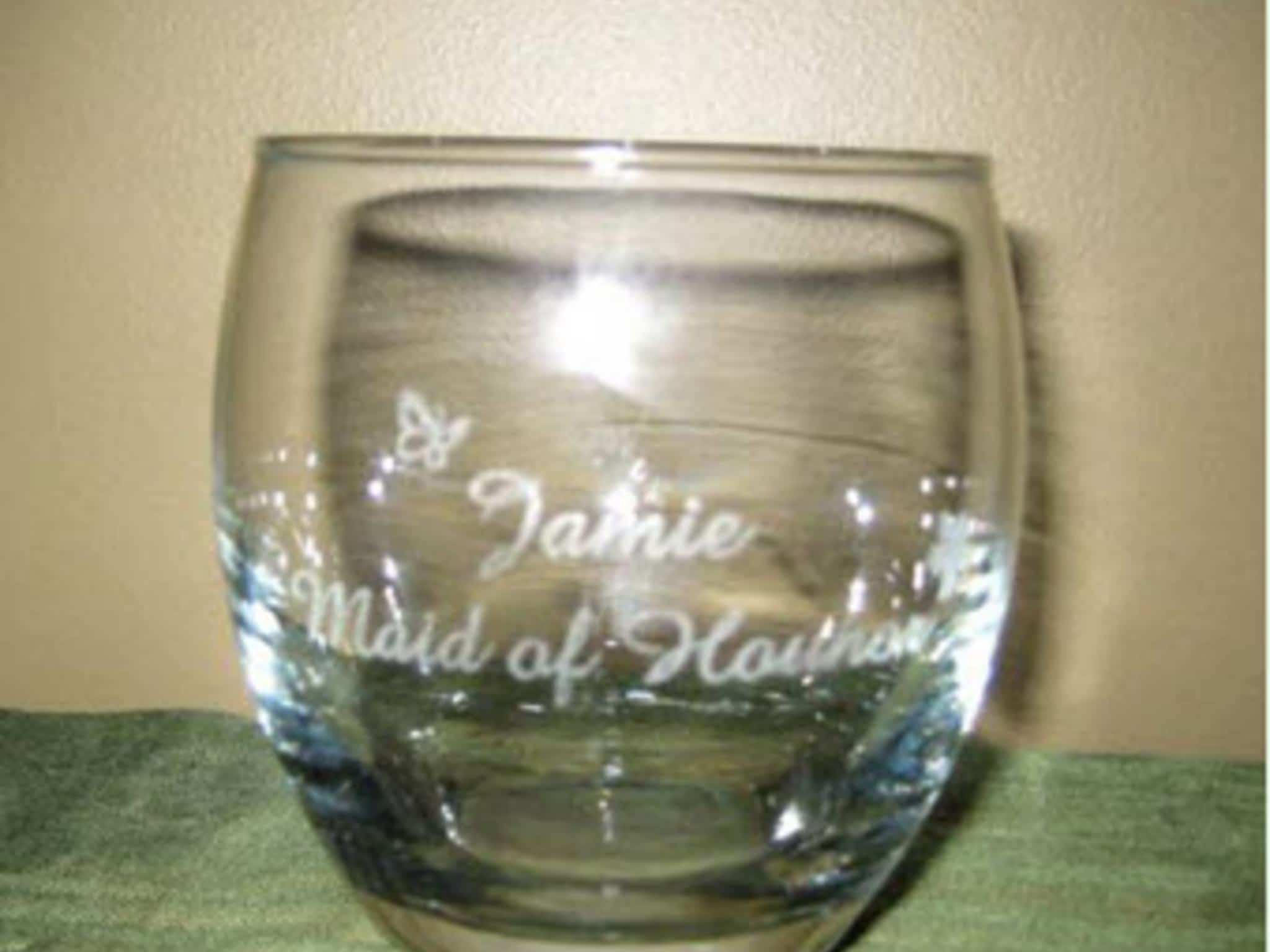 photo T & J Award Services