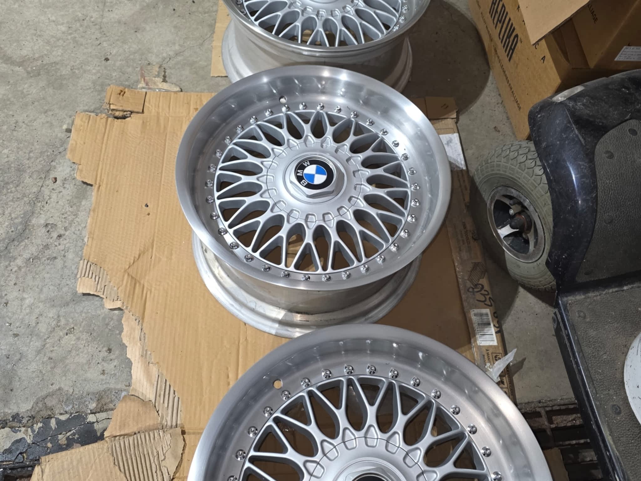 photo Wheel Transformers