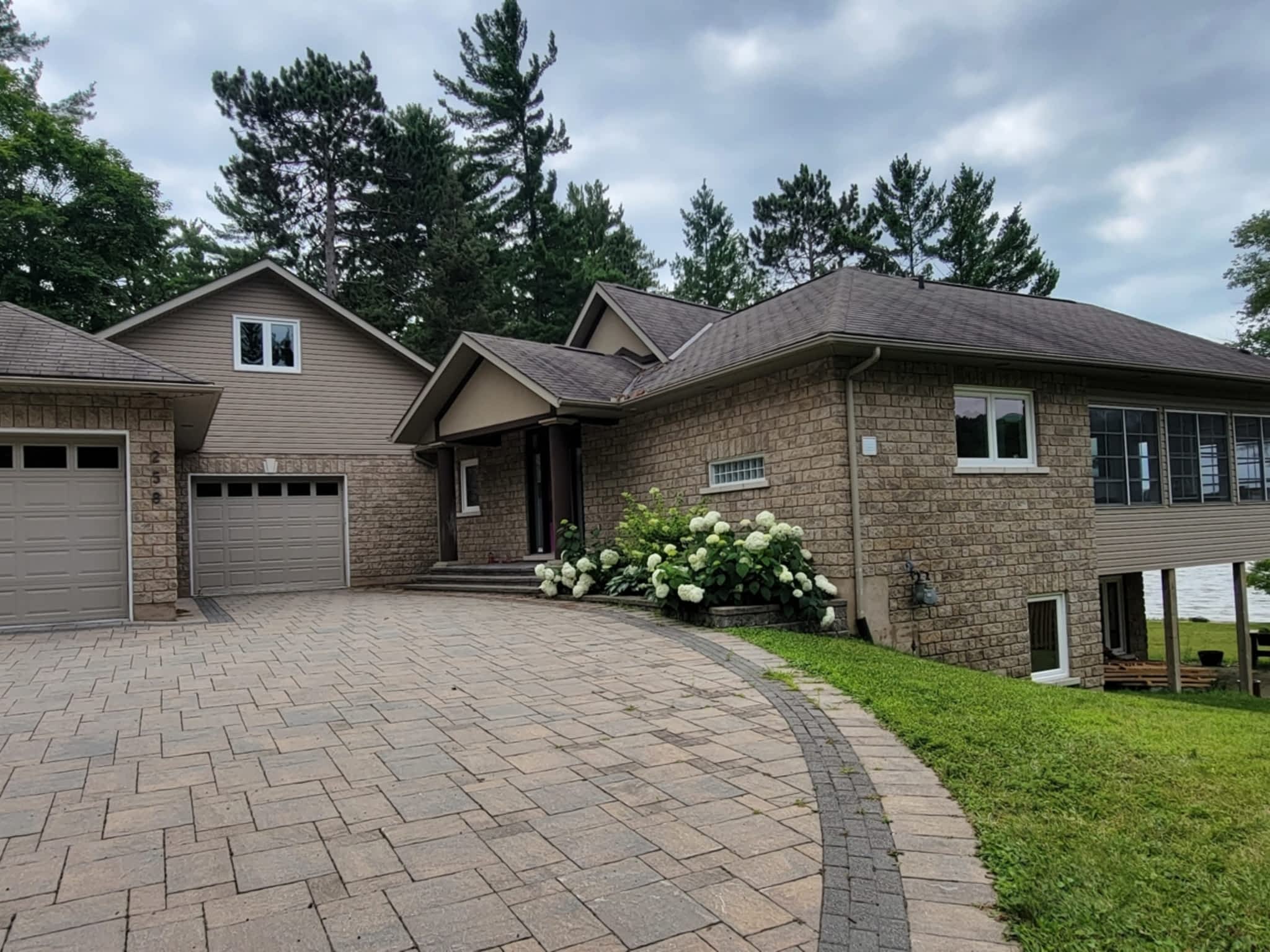 photo Darren Binz Contracting