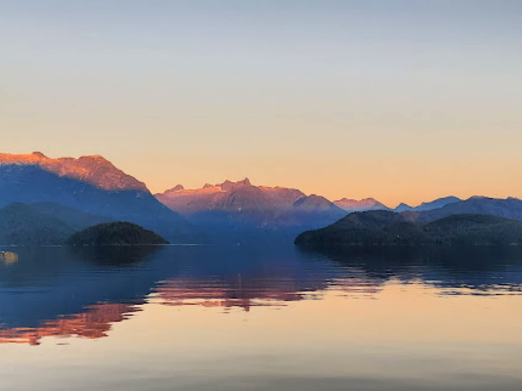 photo Desolation Sound Yacht Charters Inc