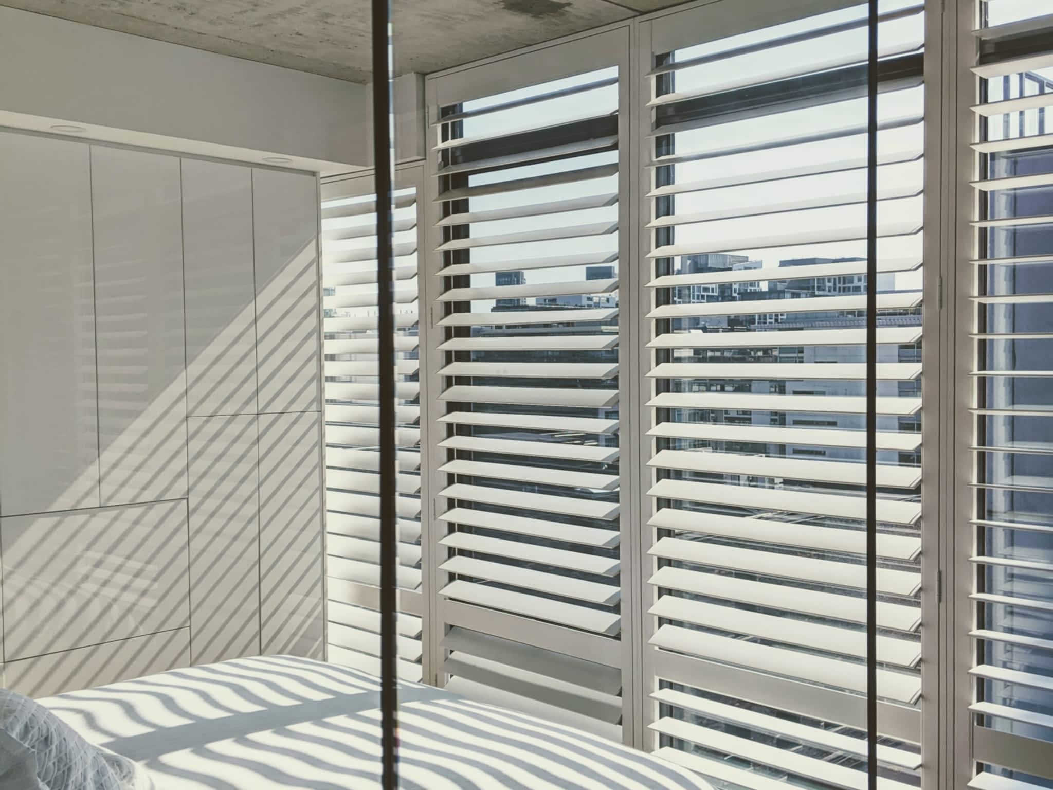 photo Canada Custom Shutters