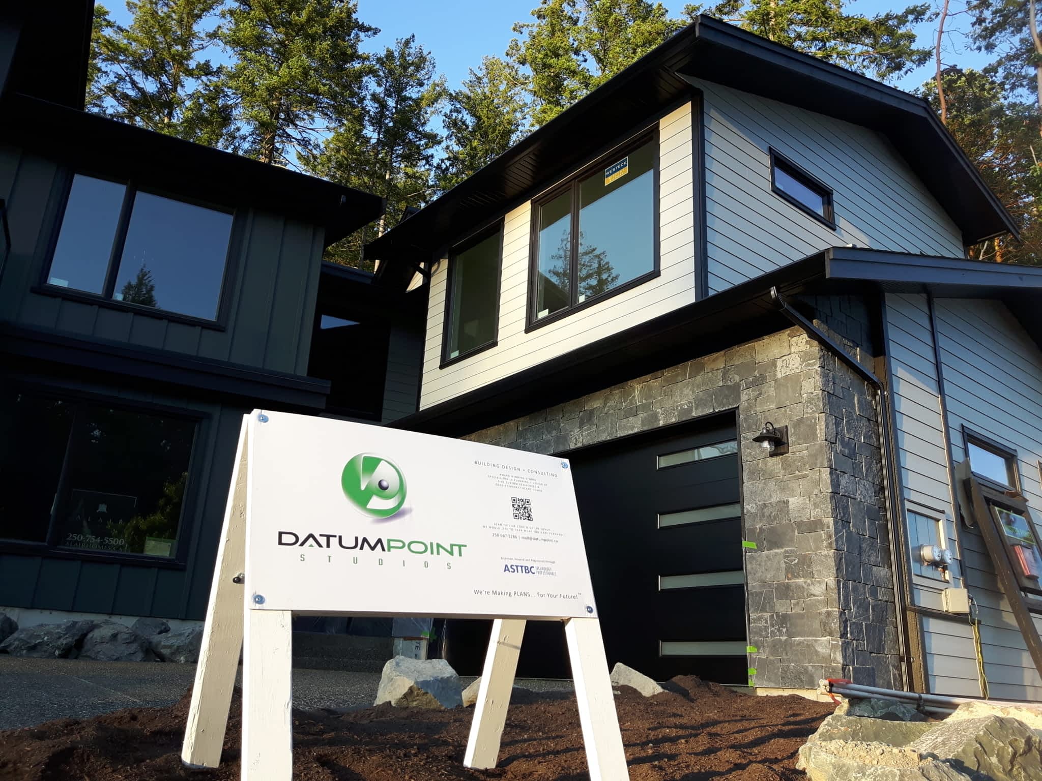 photo Datum Point Studios Inc