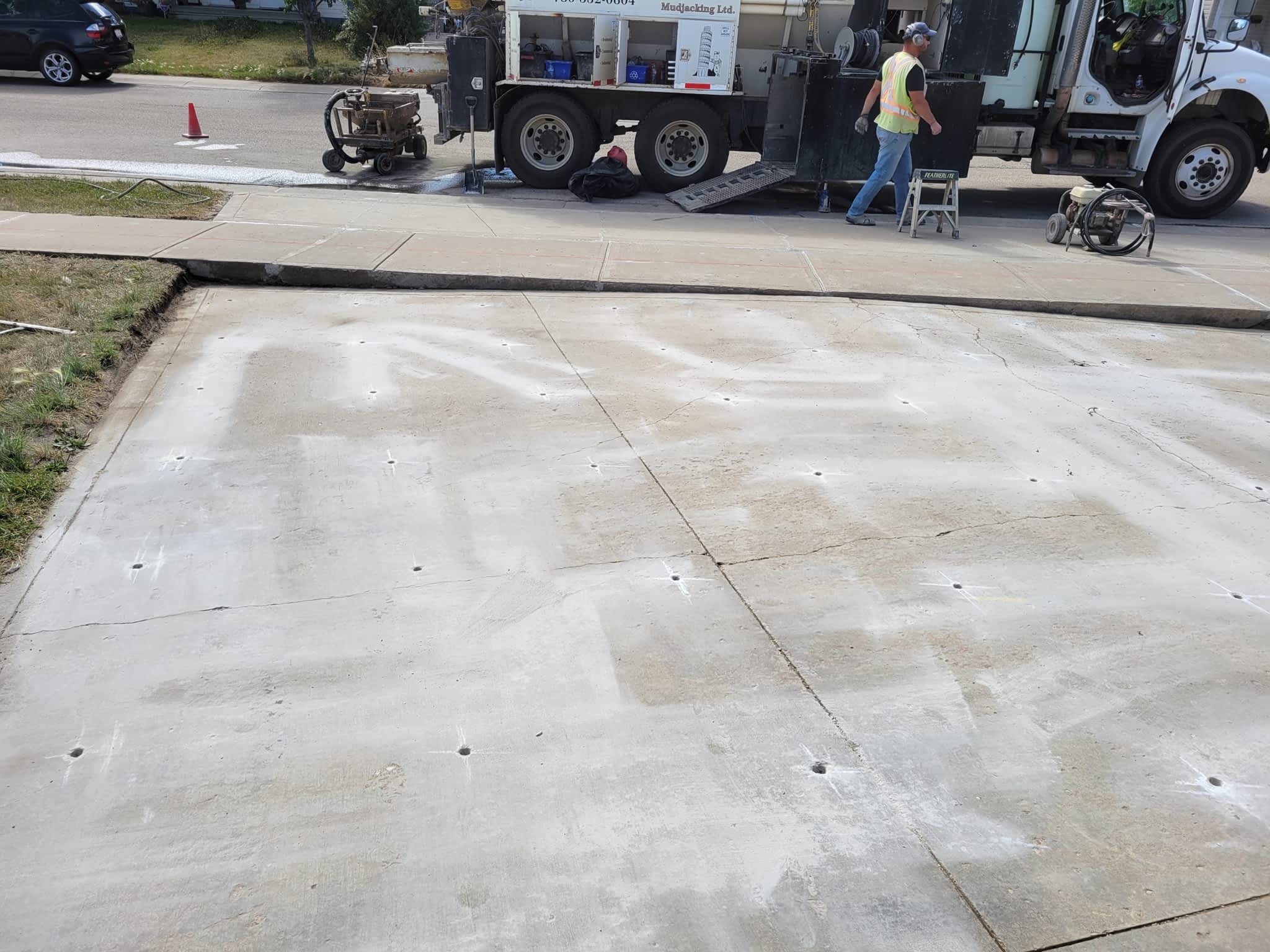 photo Caliber Mudjacking Ltd