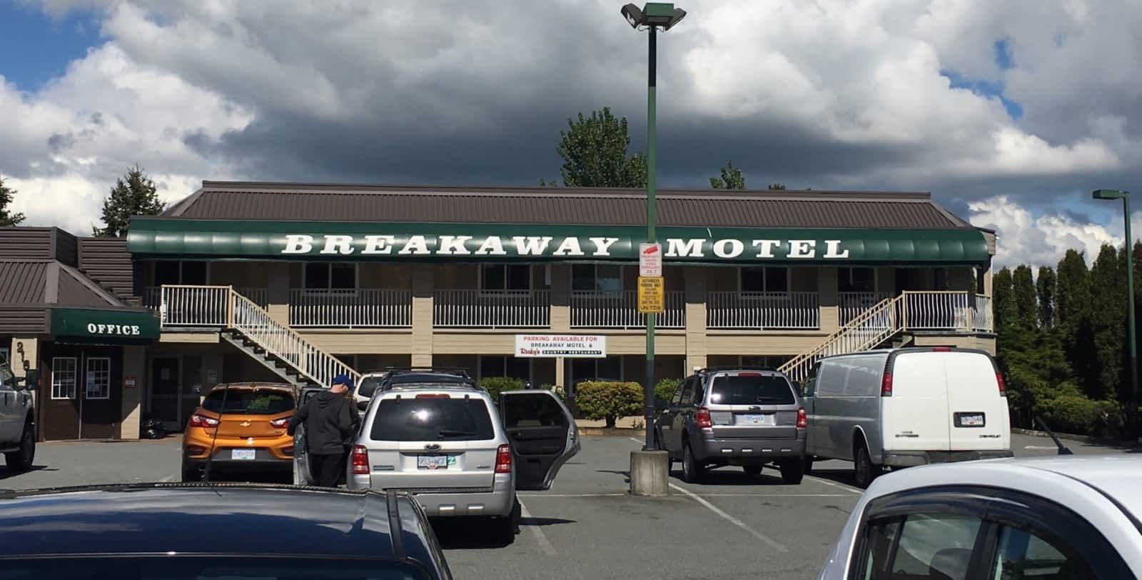 Breakaway Motel Surrey Canada