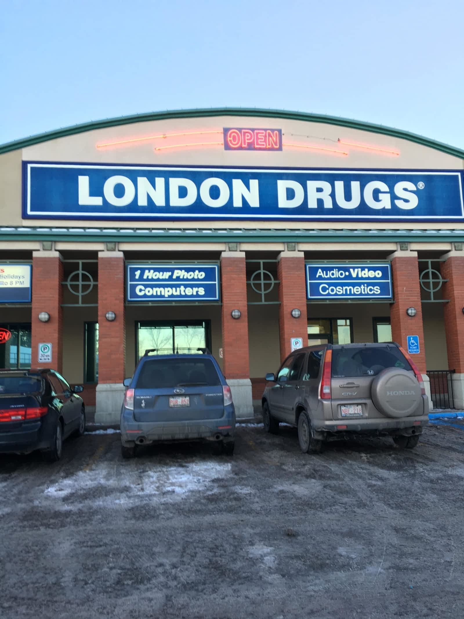 London Drugs Pharmacy Opening Hours 4008120 Beddington Blvd NW