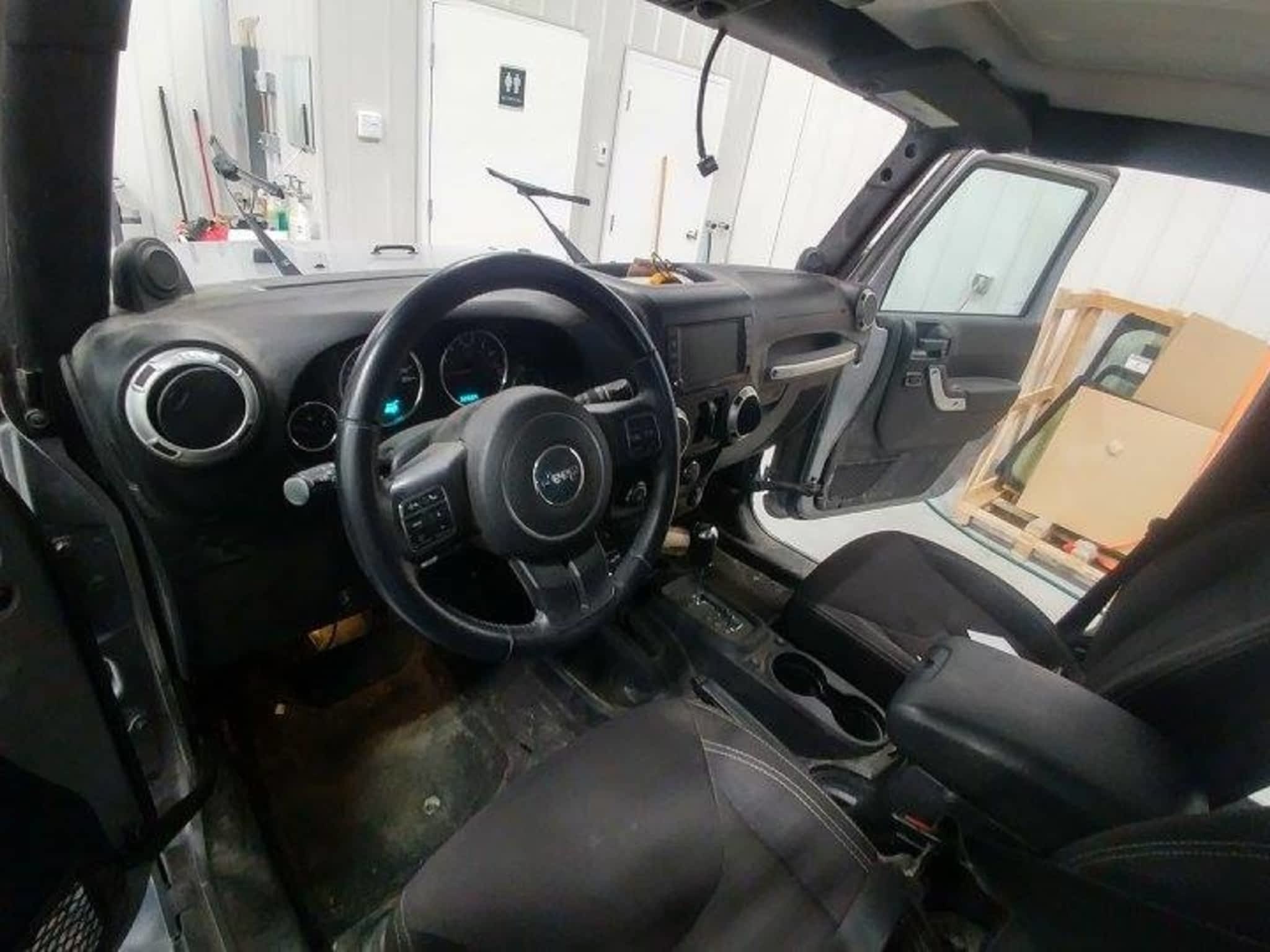 photo CS Auto Spa & Glass