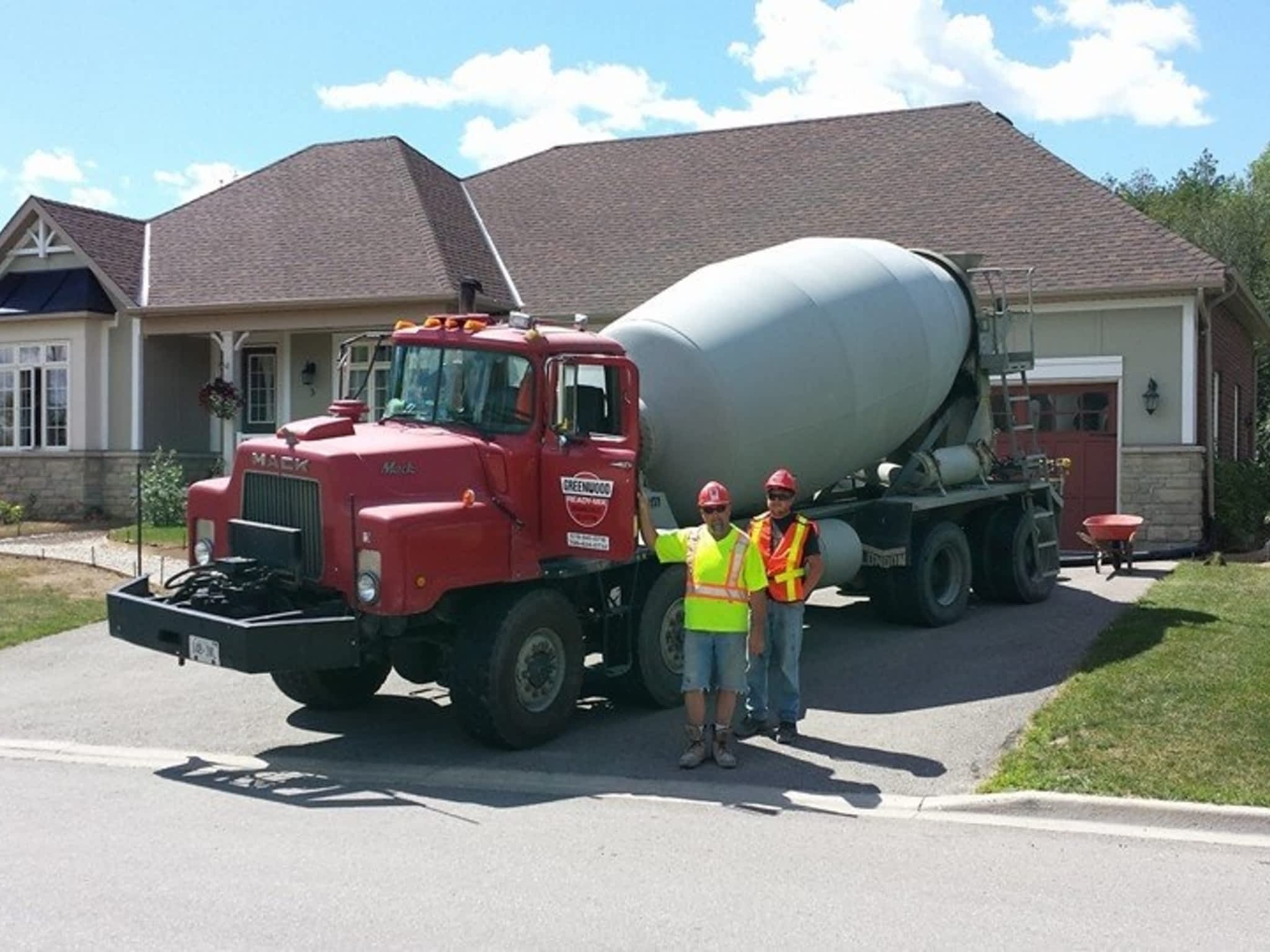 photo Old School Construction