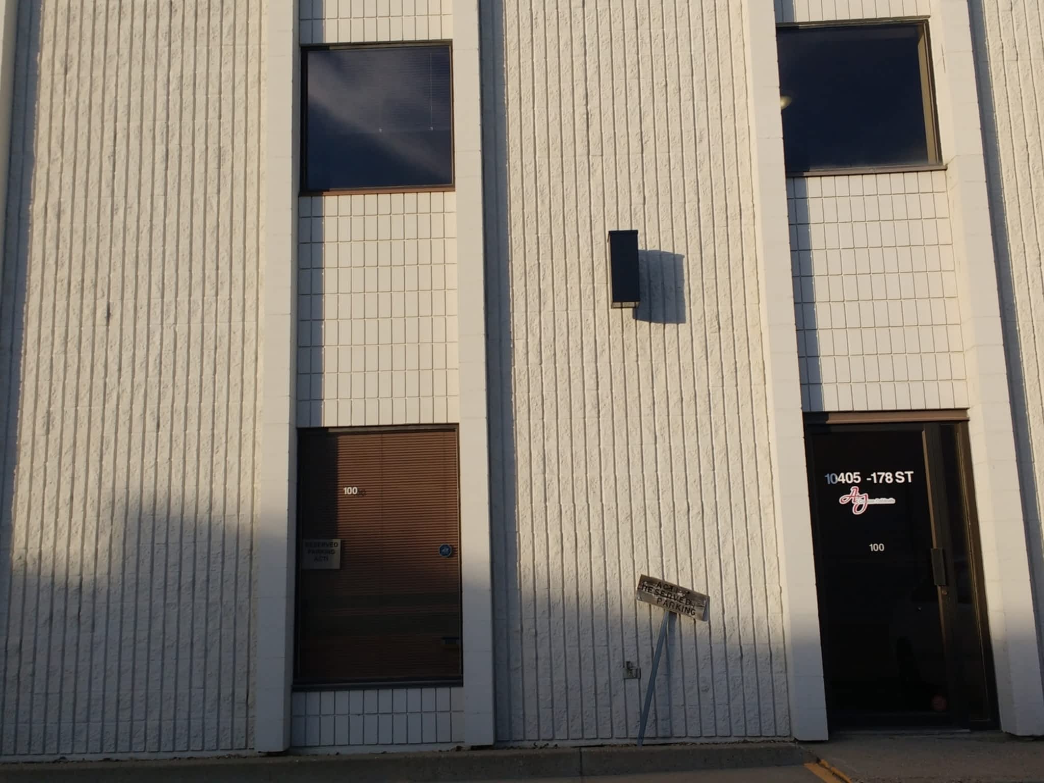 photo A&J Custom Cabinets