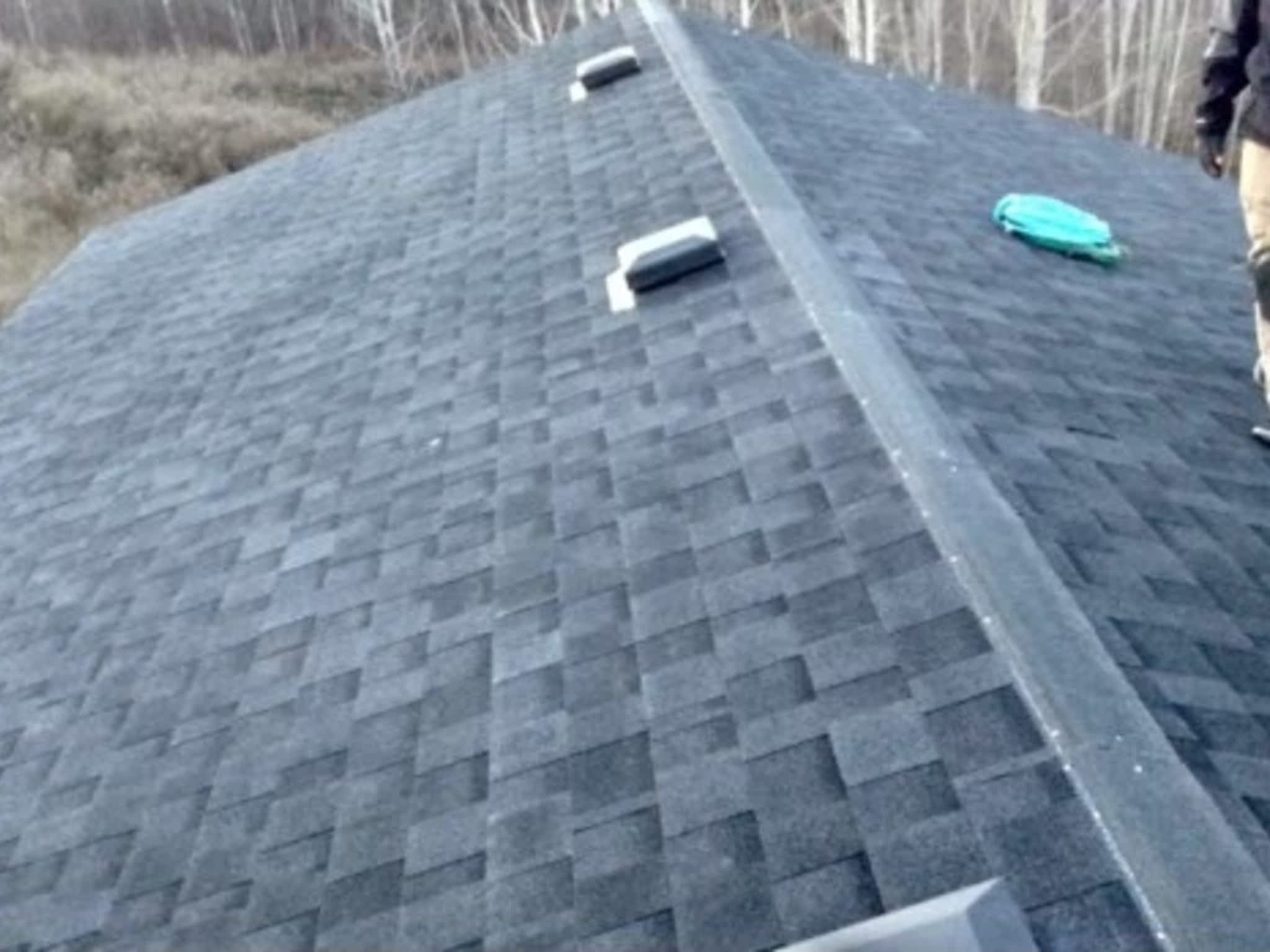 photo J Crew Roofing