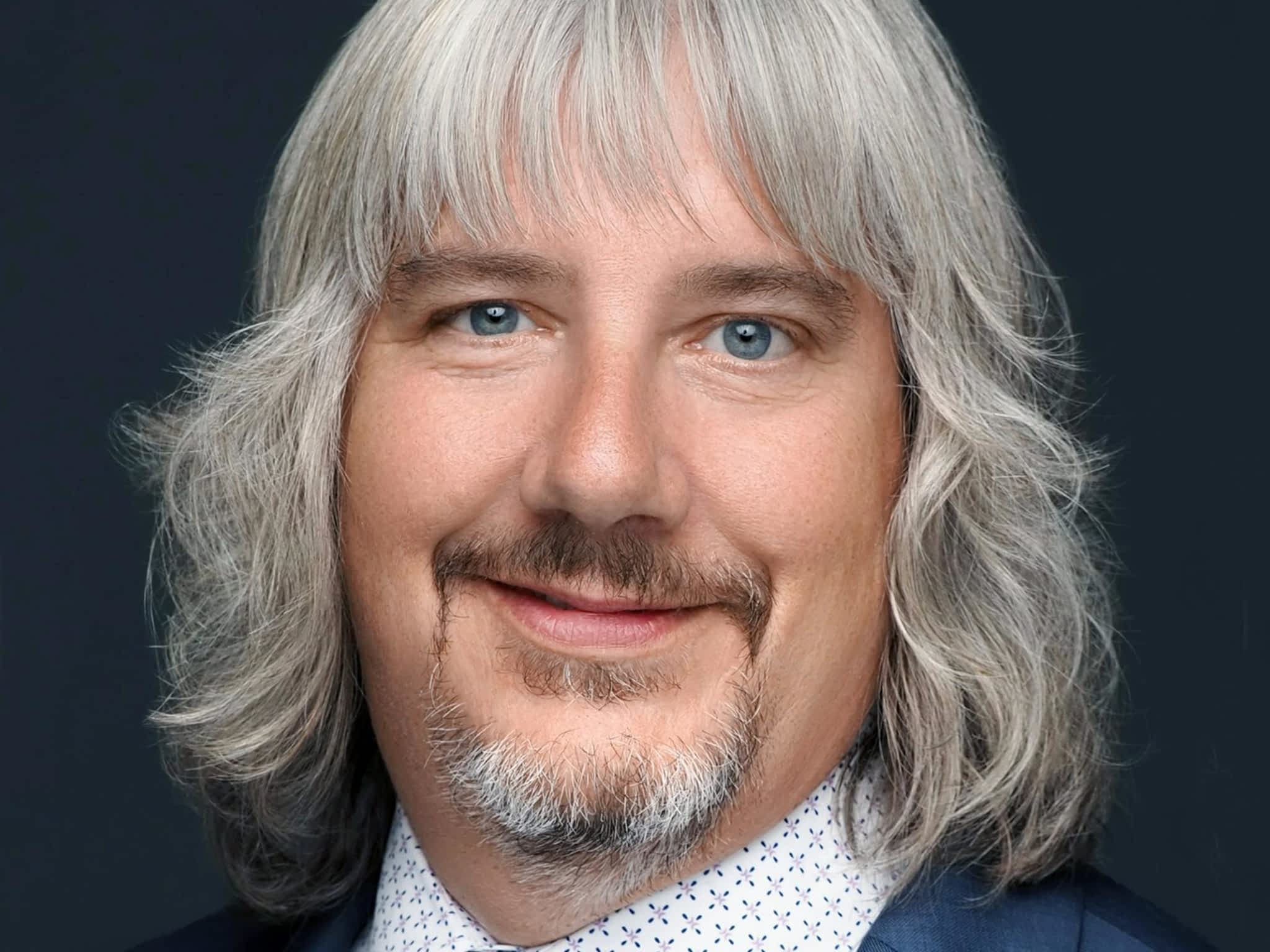 photo Edward Jones - Financial Advisor: Mark Buski