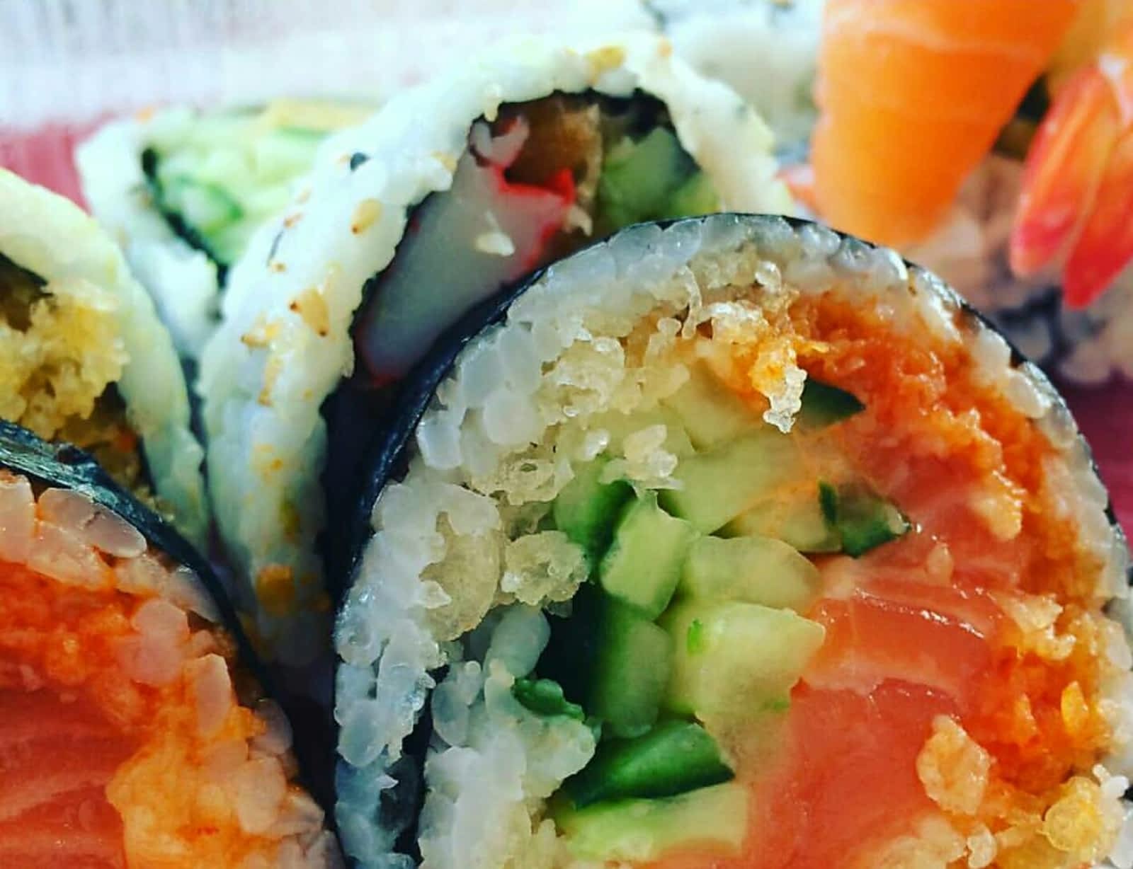 Sushi Bonsa Menu, Hours & Prices 4818, rue SaintDenis, Montréal, QC