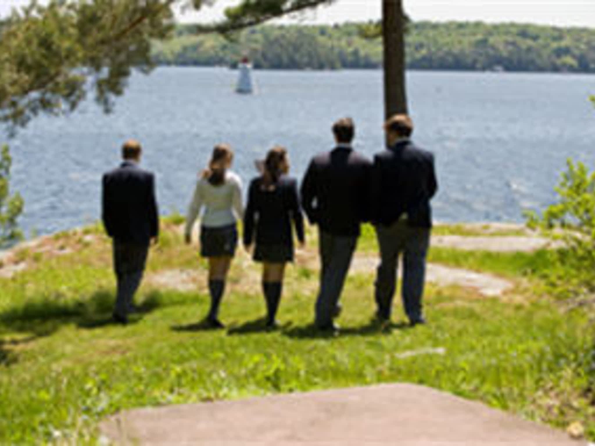 photo Rosseau Lake College