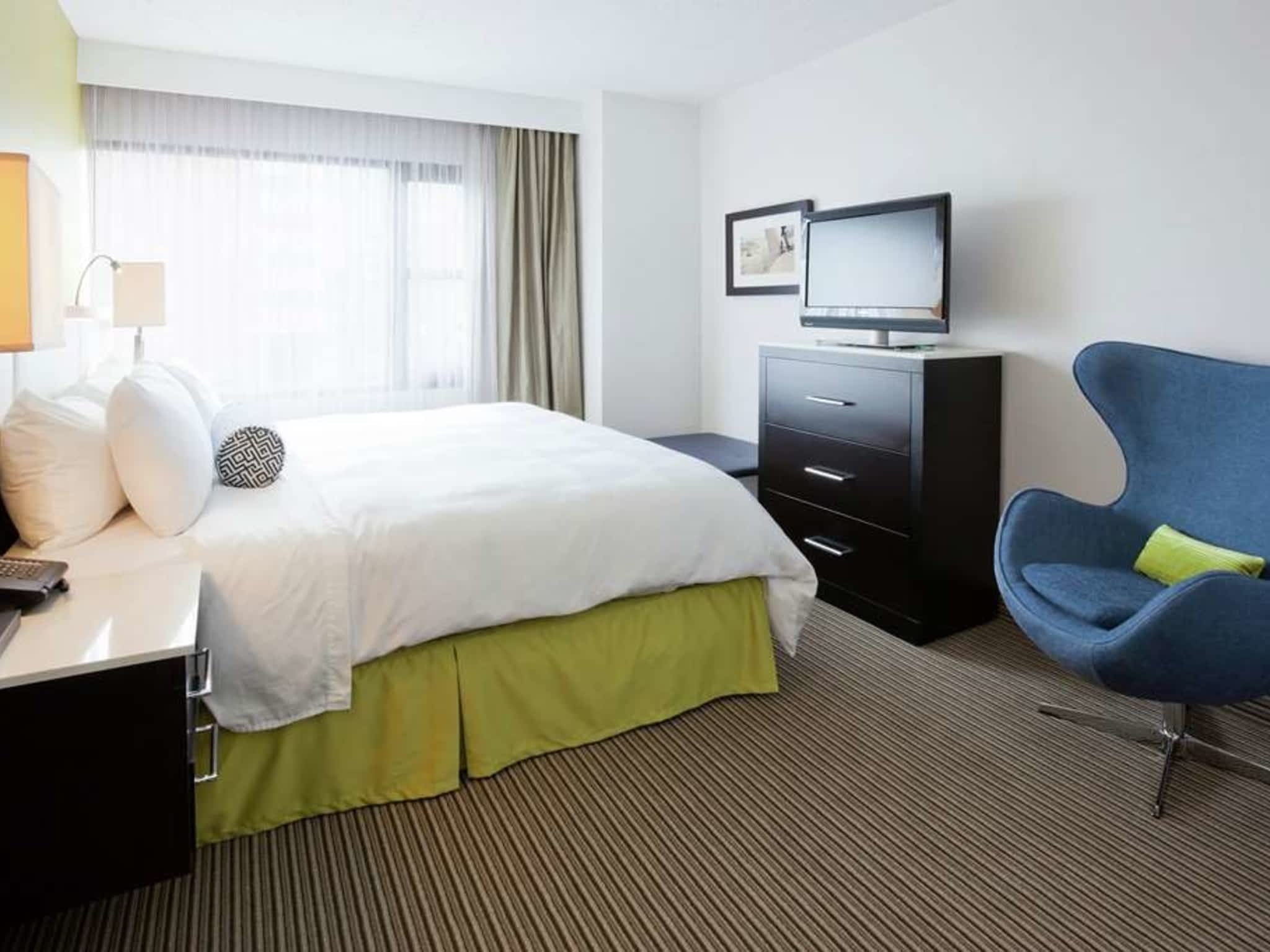 photo The Hollis Halifax - a DoubleTree Suites by Hilton Hotel