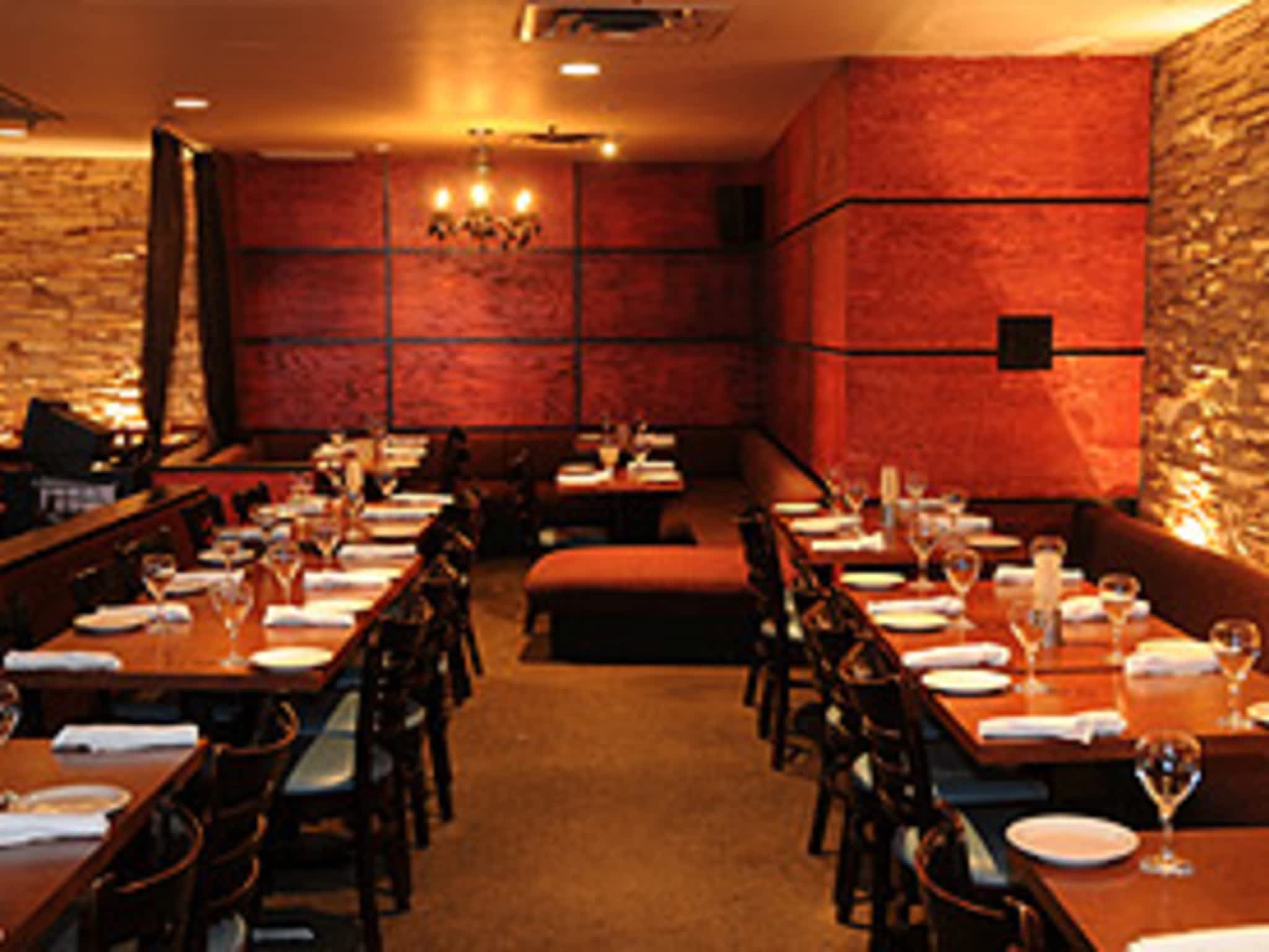 photo Alleycatz Restaurant Lounge