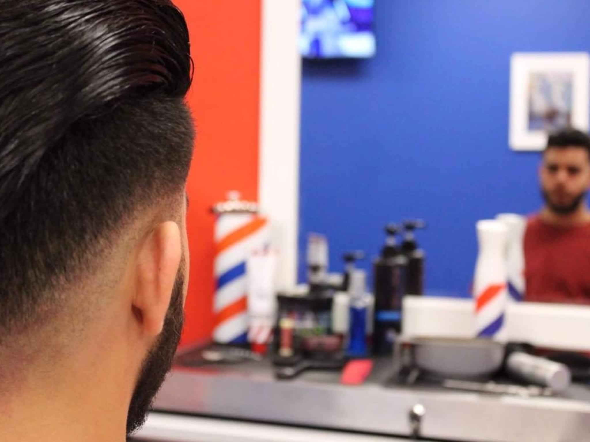 photo Edmonton Barber Shop