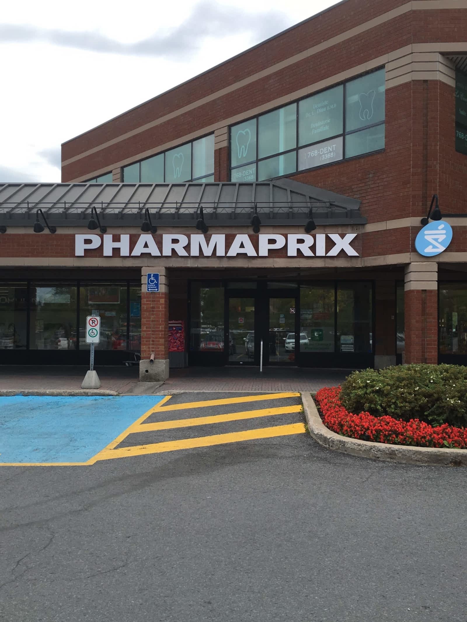 Pharmaprix 740 Place du Commerce, ÎledesSoeurs, QC
