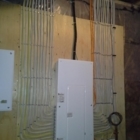Power Up Electrical Services - Électriciens