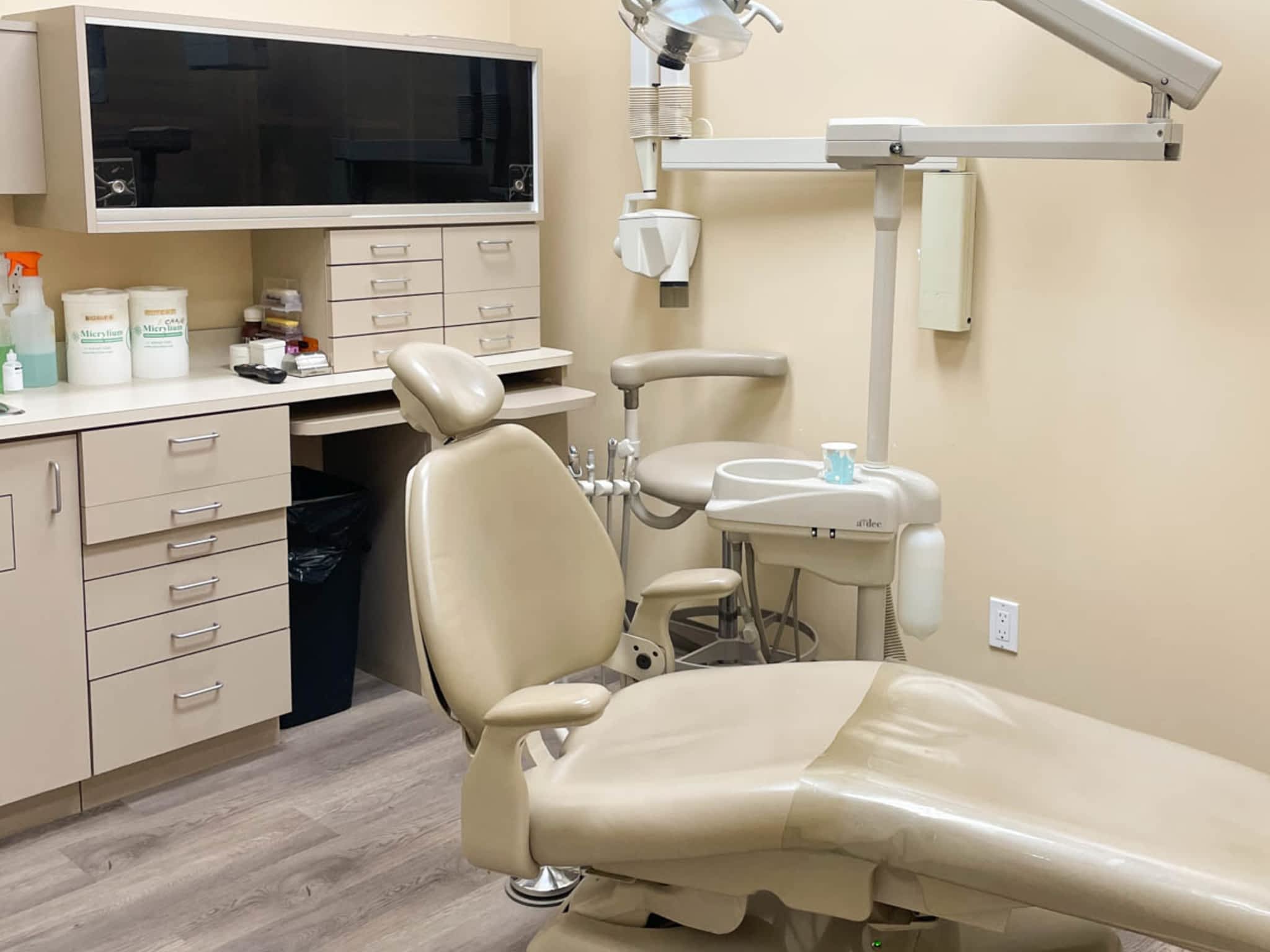 photo Brampton Corners Dental Care