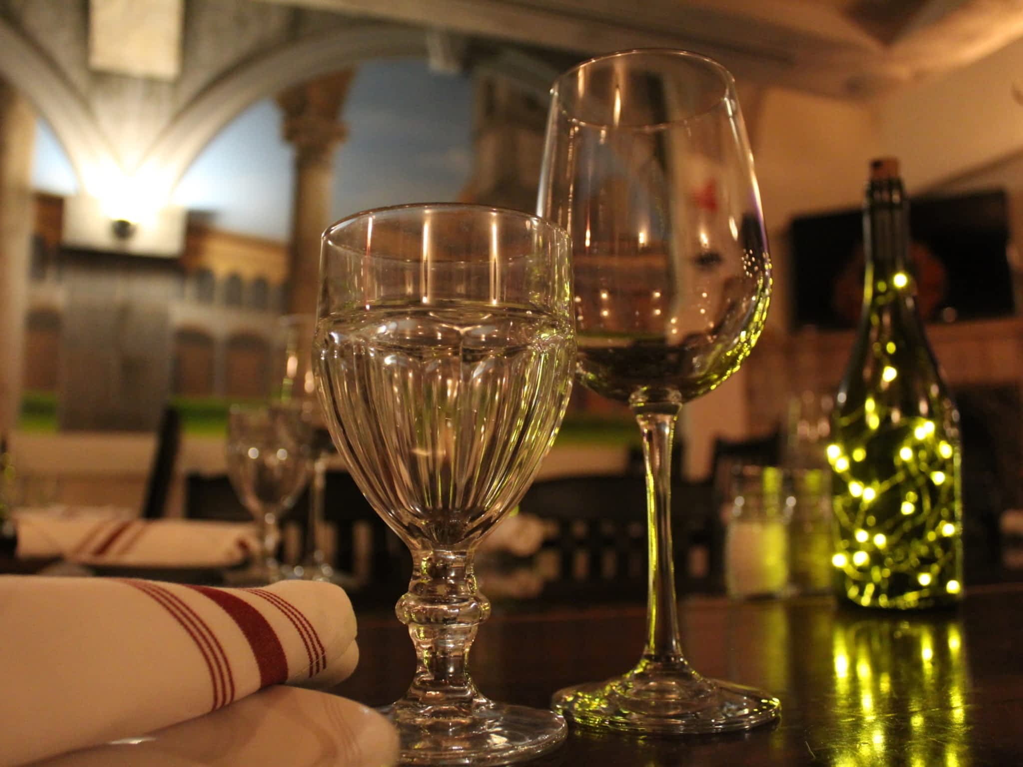 photo Fanzorelli's Restaurant & Wine Bar