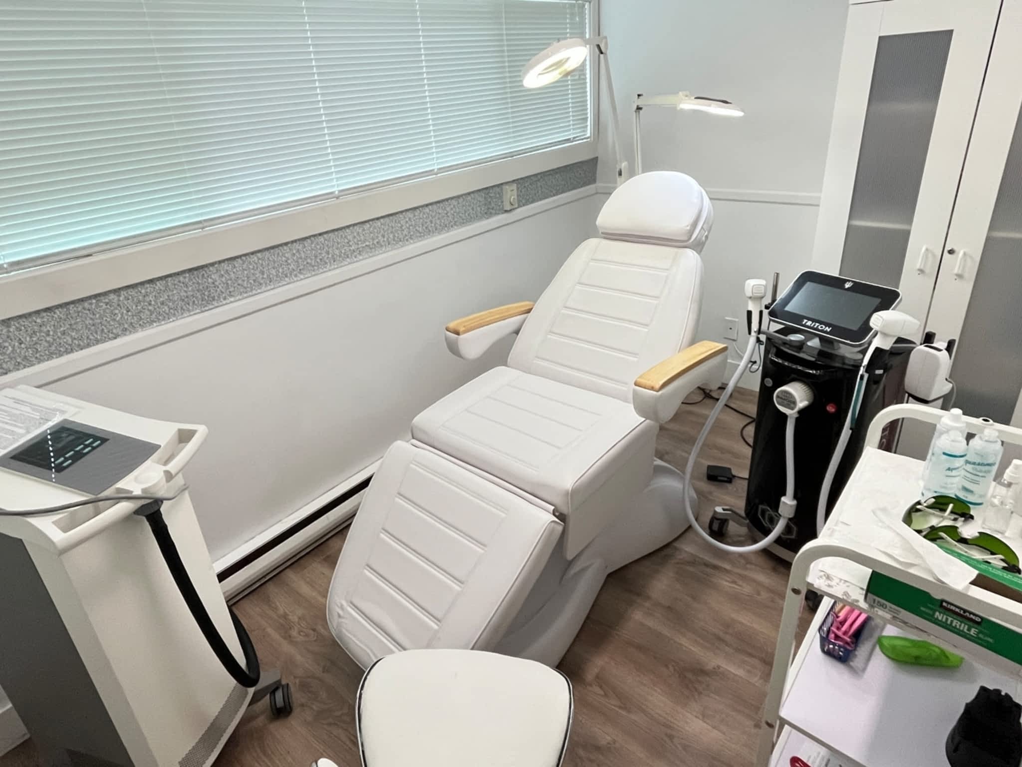 photo All Beauty Laser clinic & spa West Vancouver branch & (Surrey)