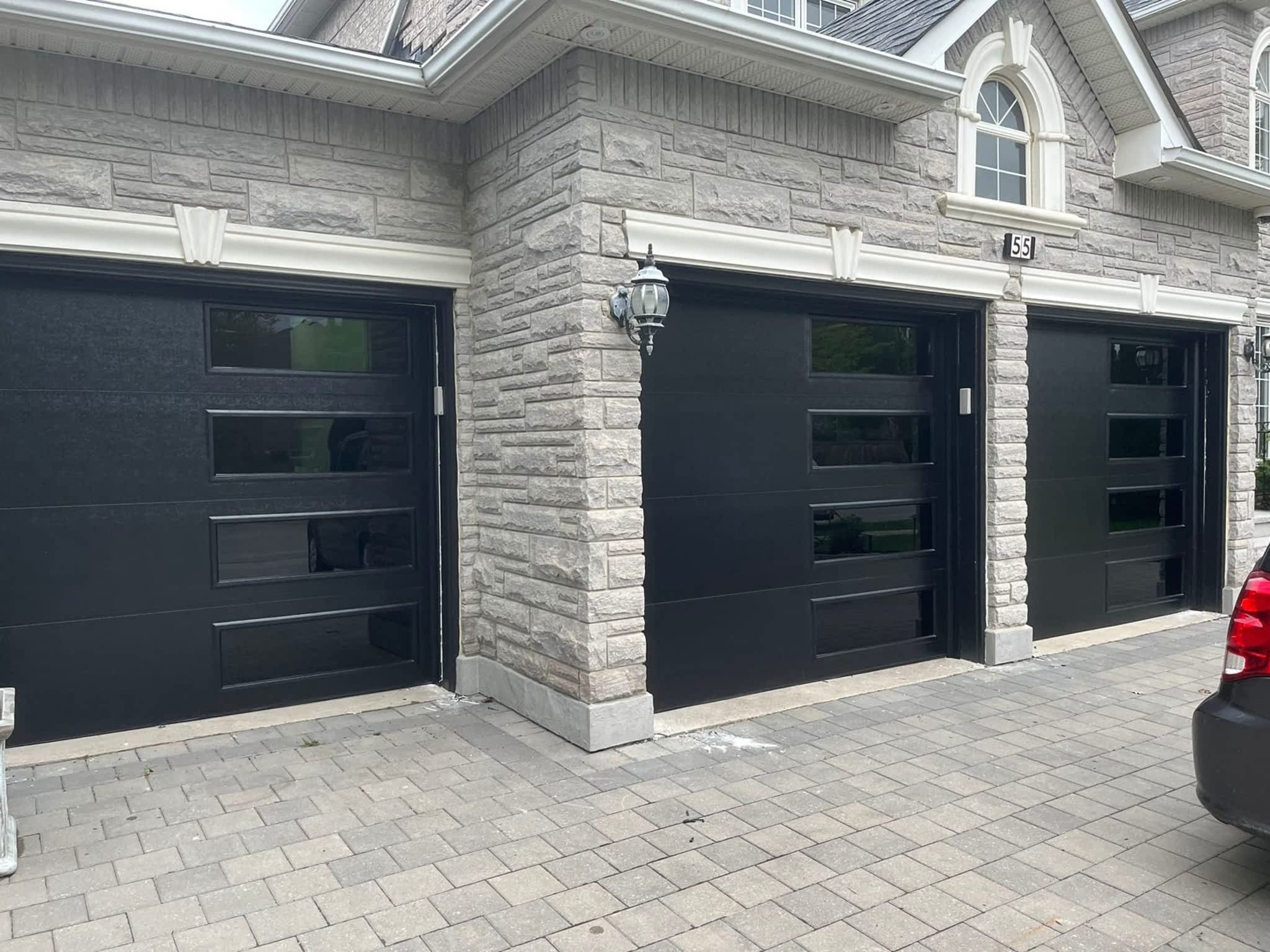 photo Motion Garage Doors