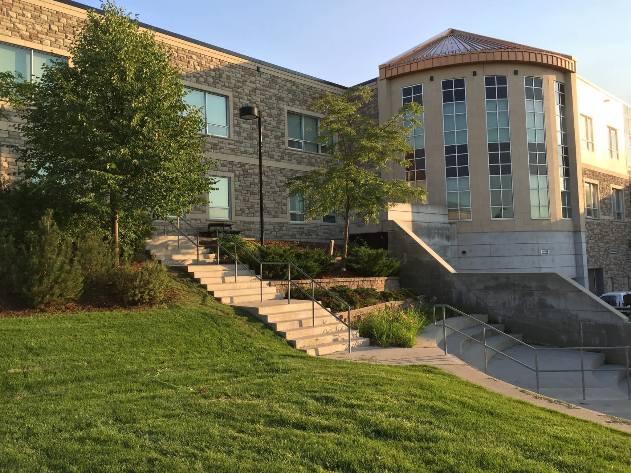 Richmond Hill Montessori Private School Richmond Hill, ON 189