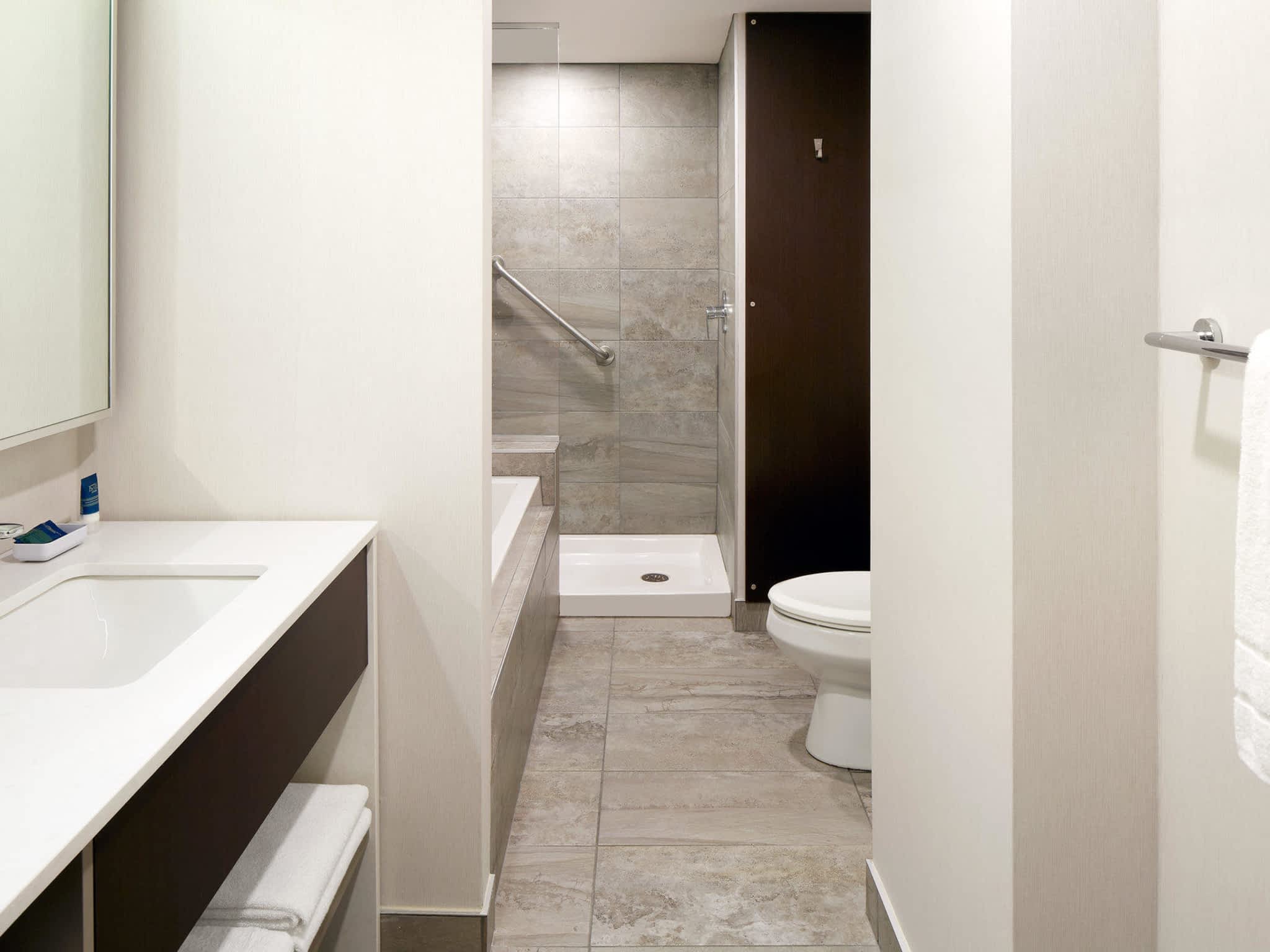 photo Four Points by Sheraton Lévis Convention Centre