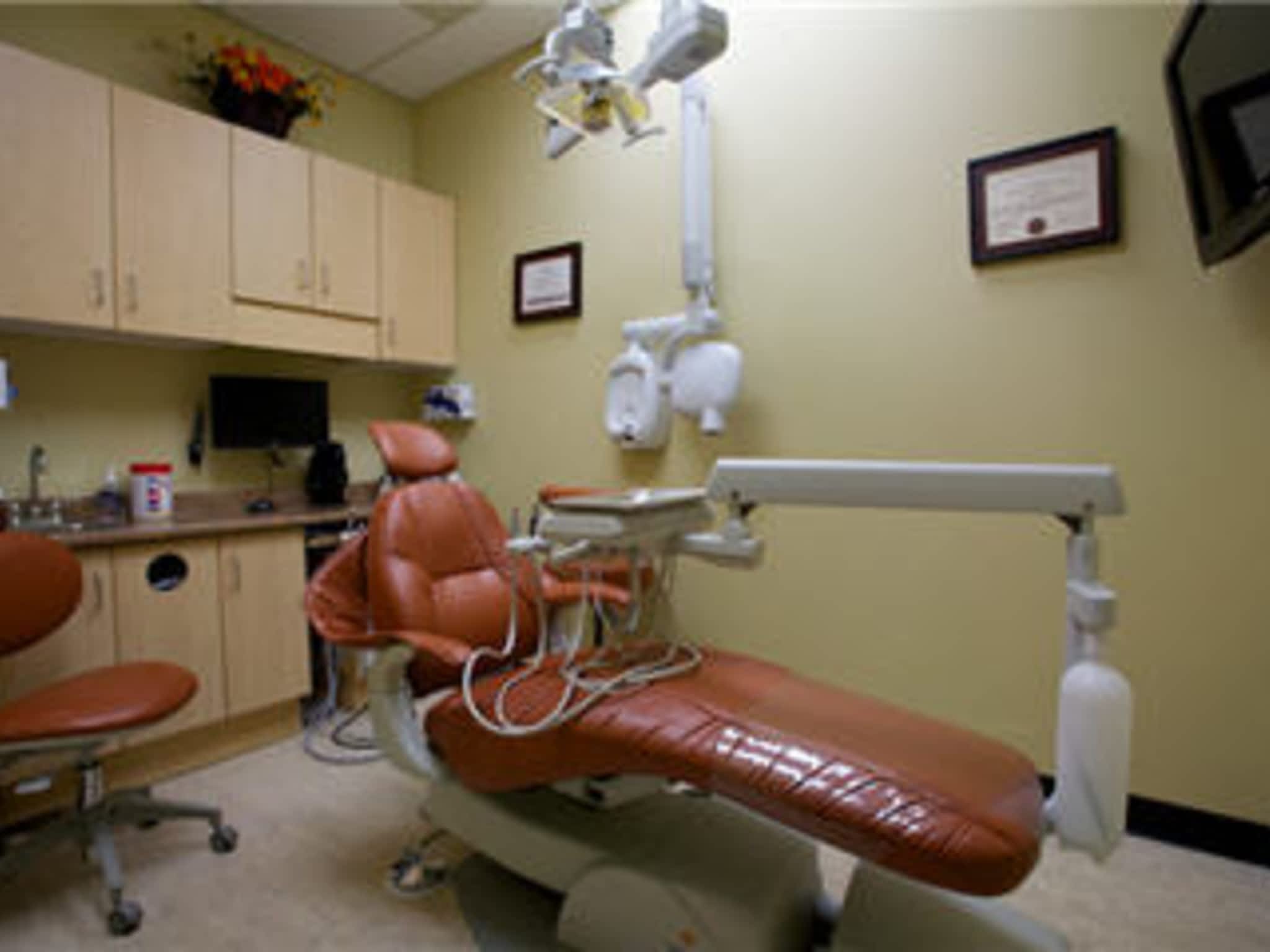 photo Dr. Daniel Tam D.D.S.