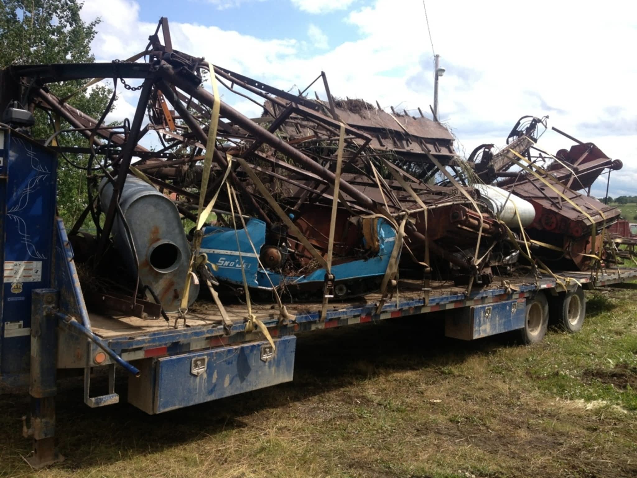 photo Terry's Scrap Hauling