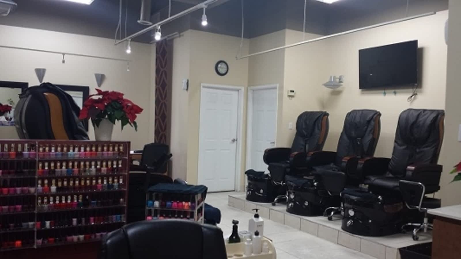 Orchid Nails Spa - Opening Hours - 3435 Eglinton Ave W, Mississauga, ON