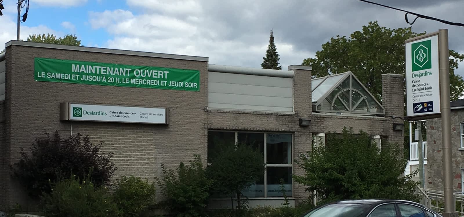 Centre de services Desjardins DollarddesOrmeaux Opening Hours