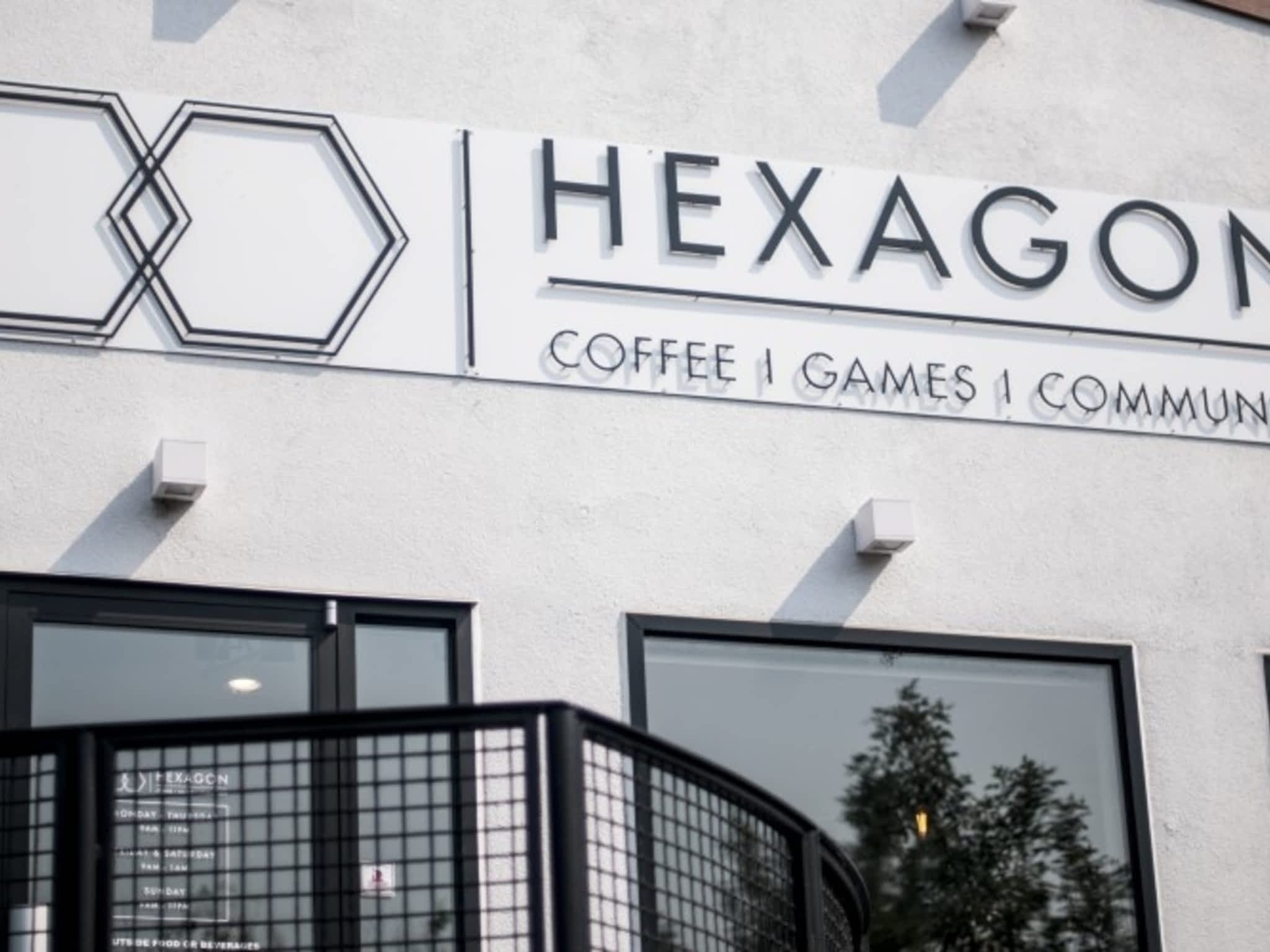 photo Hexagon Board Game Cafe