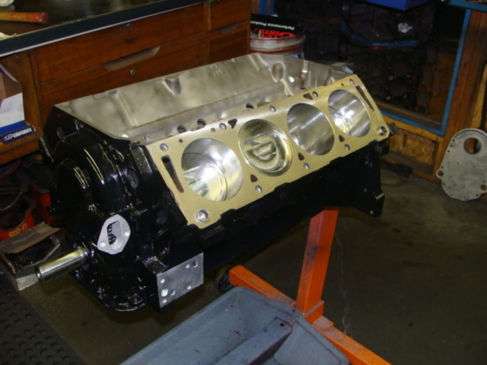 photo D & W Custom Engine Specialties Ltd