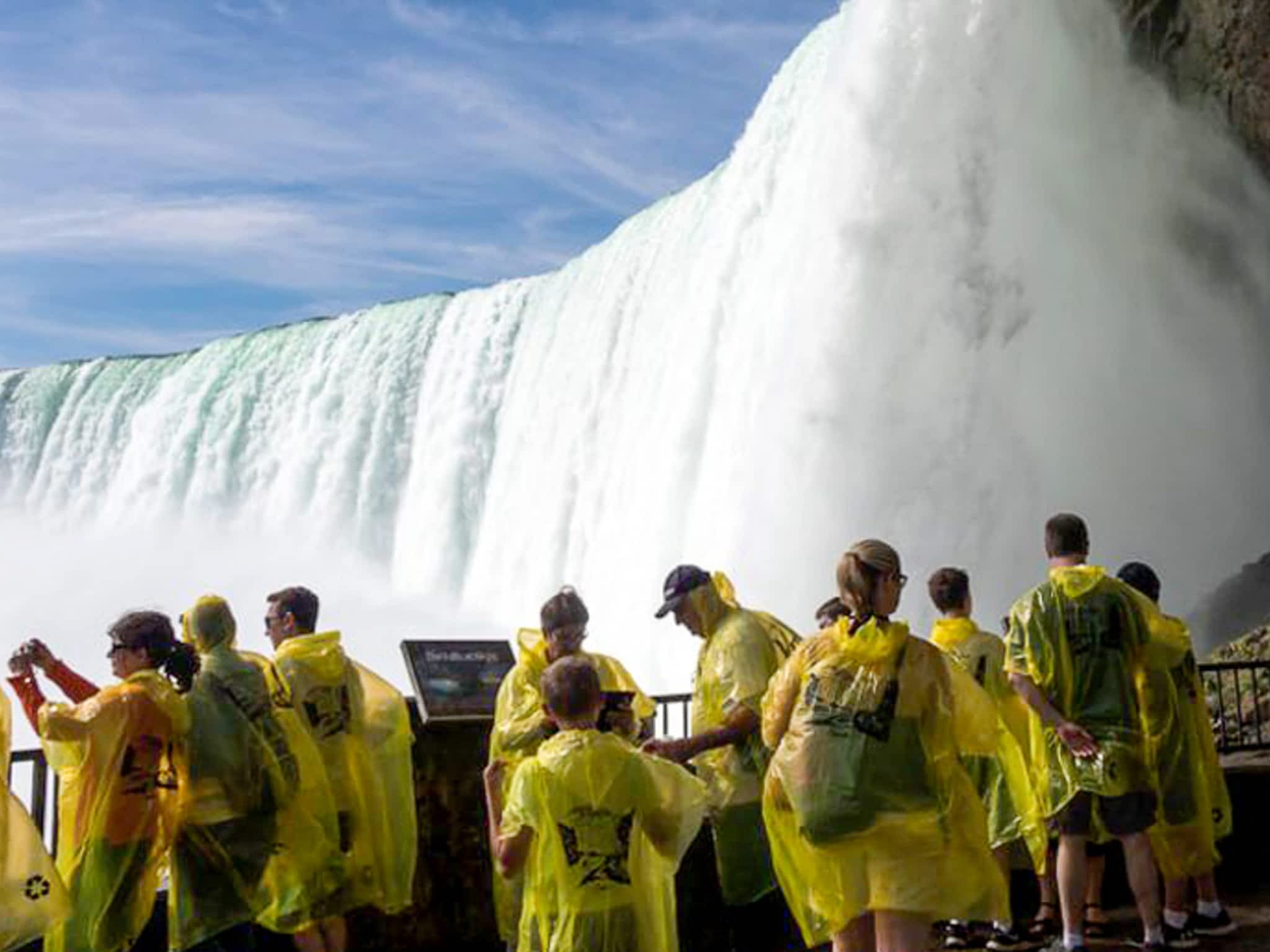 photo Queen Tour Niagara Falls Tours