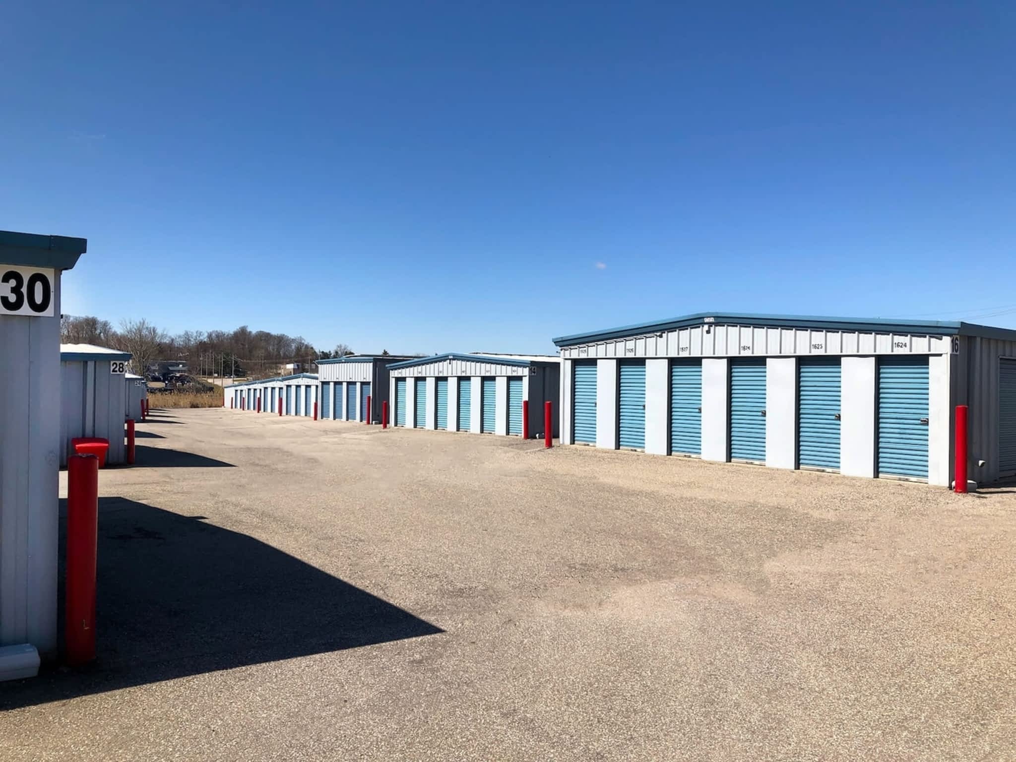 photo Access Storage - Kitchener Alpine