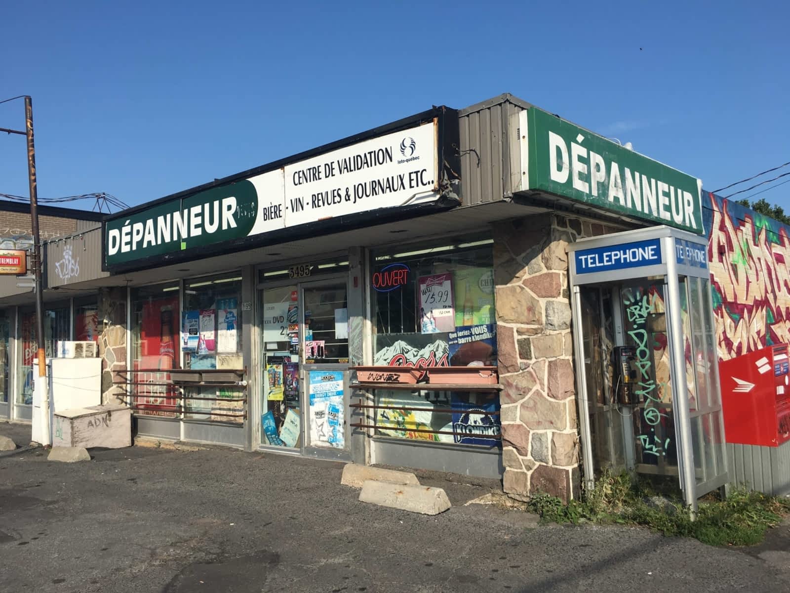 Dépanneur Davis Horaire d'ouverture 3495, Montée SaintHubert