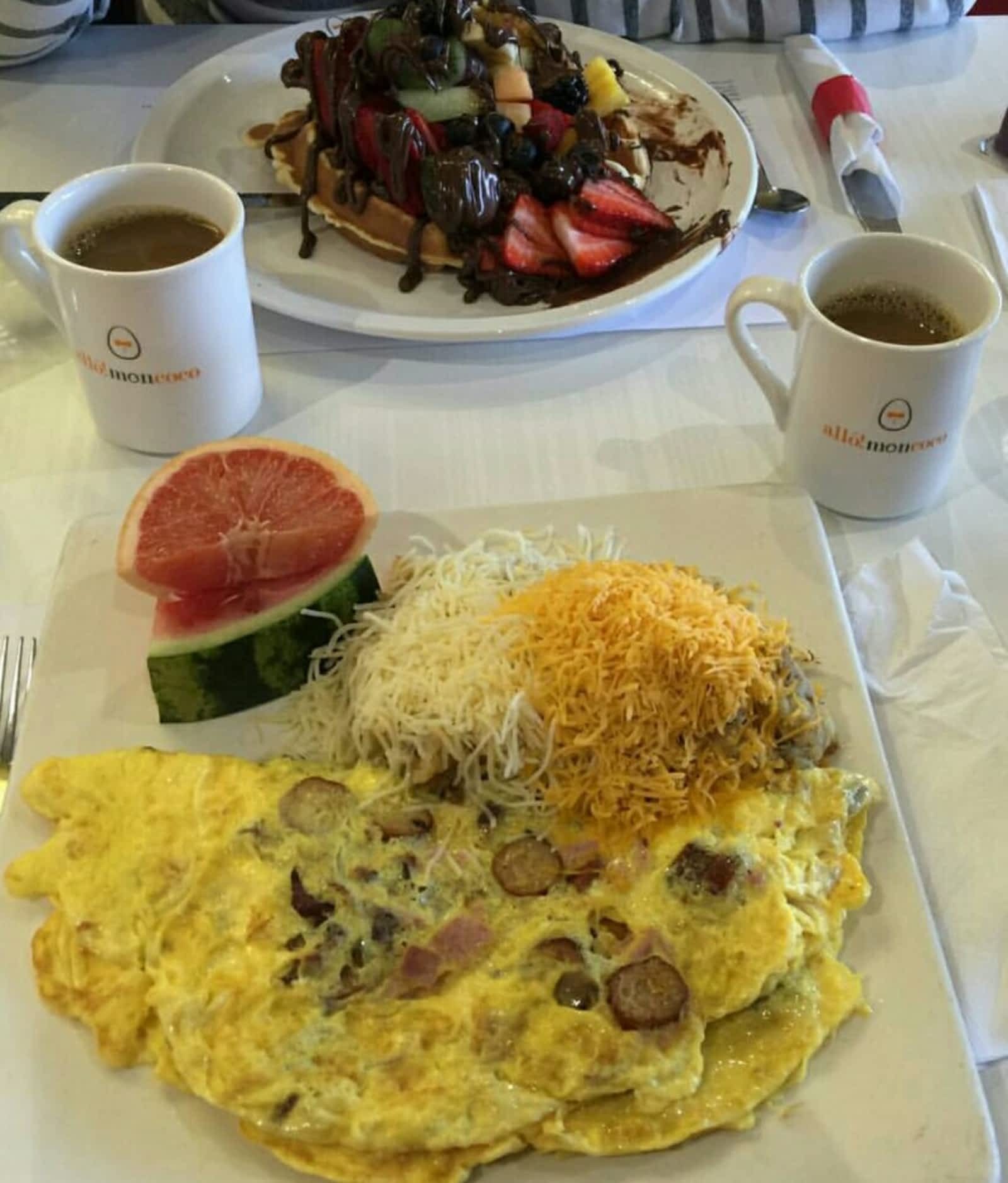 Allo Mon Coco - Menu, Hours & Prices - 3924, boul Dagenais O, Laval, QC