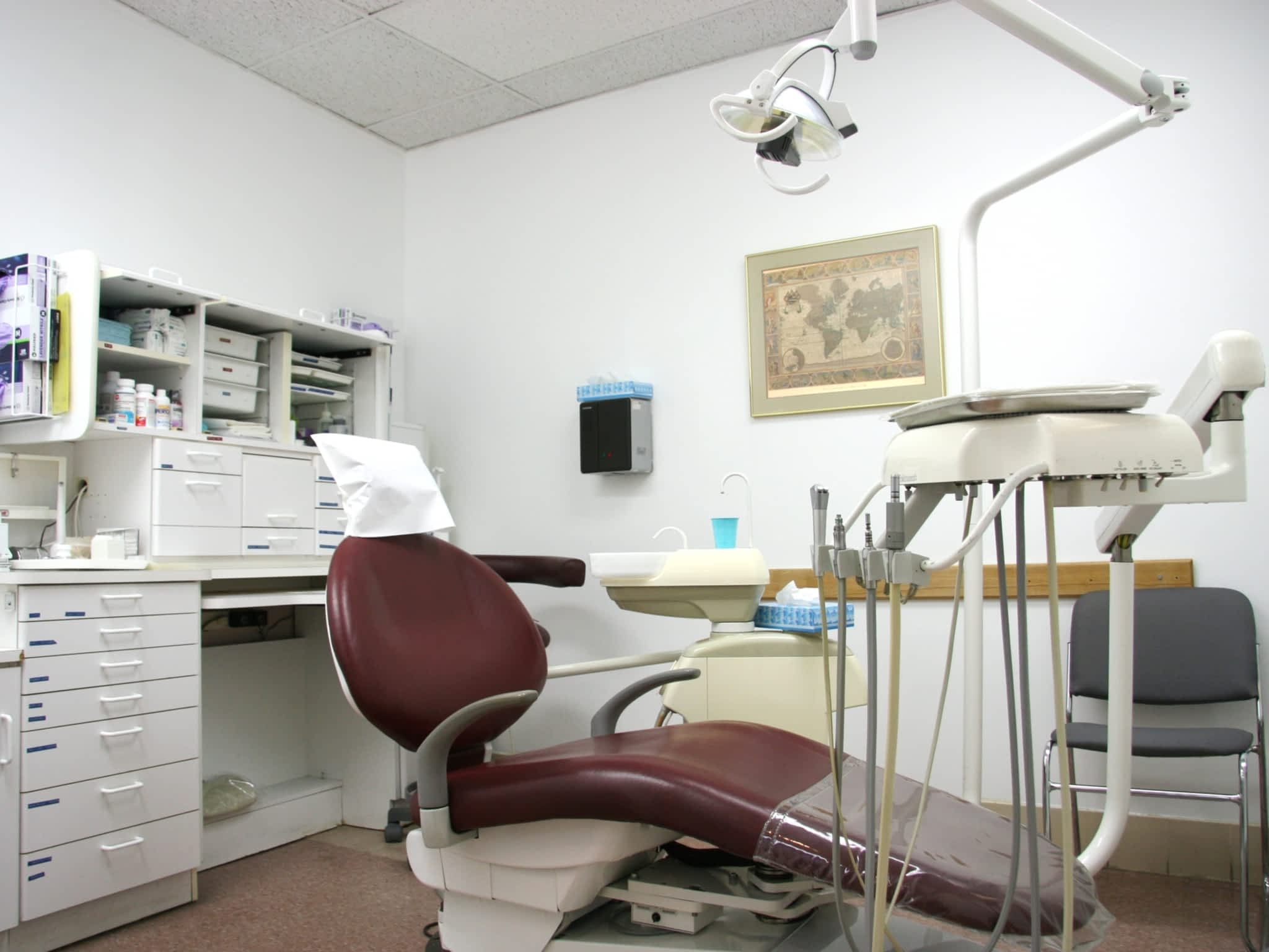 photo Dental Emergency Services