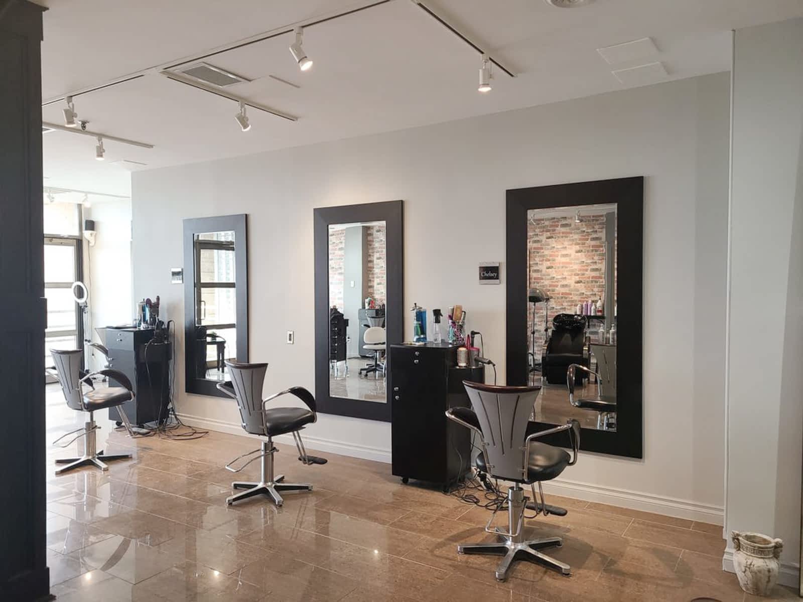 Samson's Salon And Spa - Opening Hours - Dunlop Street East, Barrie, ON