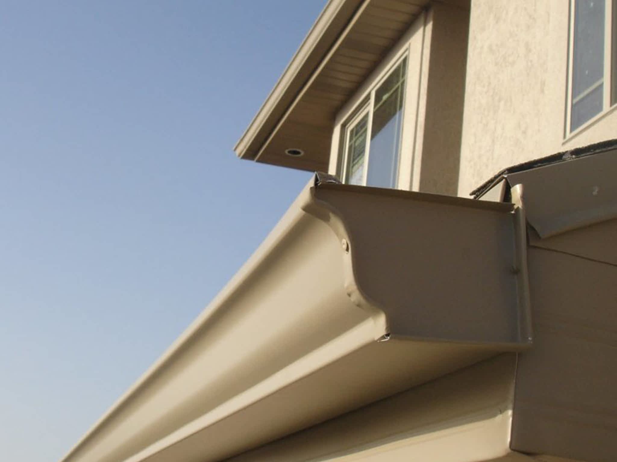 photo Arsenault's Eavestroughing