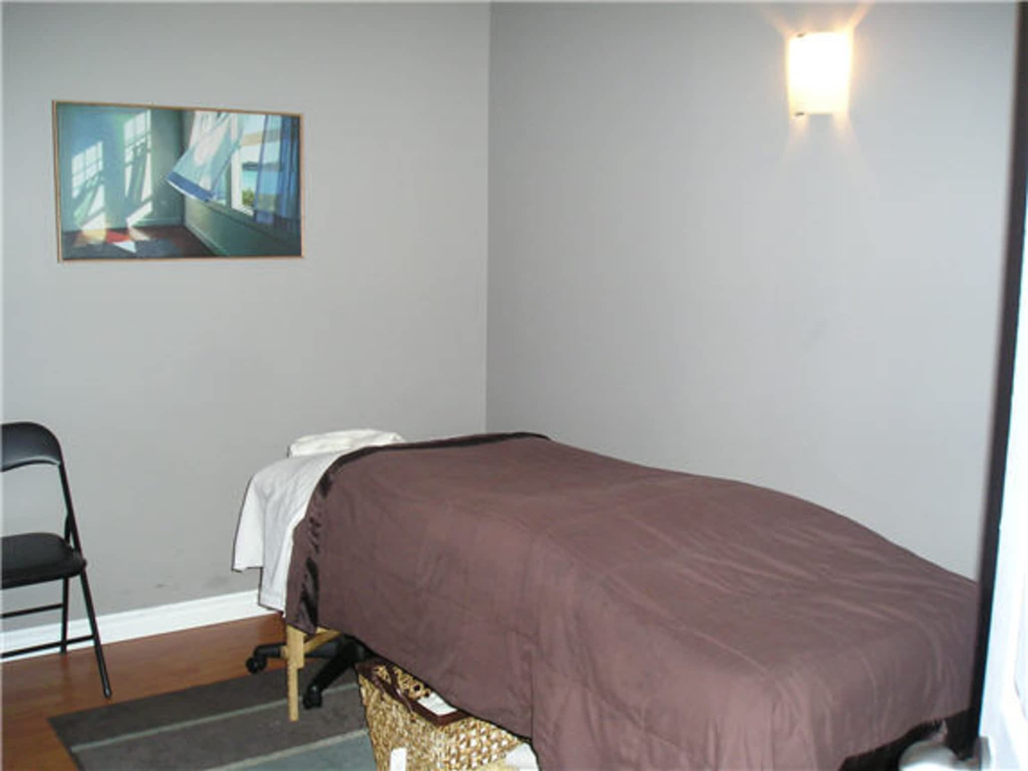 photo Elgin Massage Therapy Clinic Acupuncture Yoga and Spa
